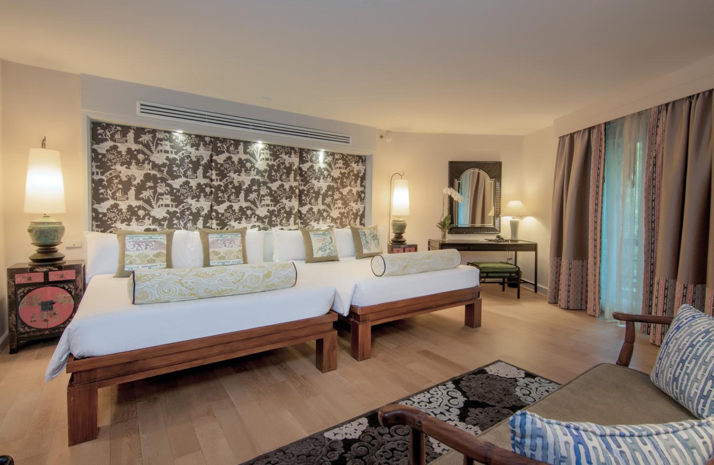 Executive Family Suite thumbnail 5