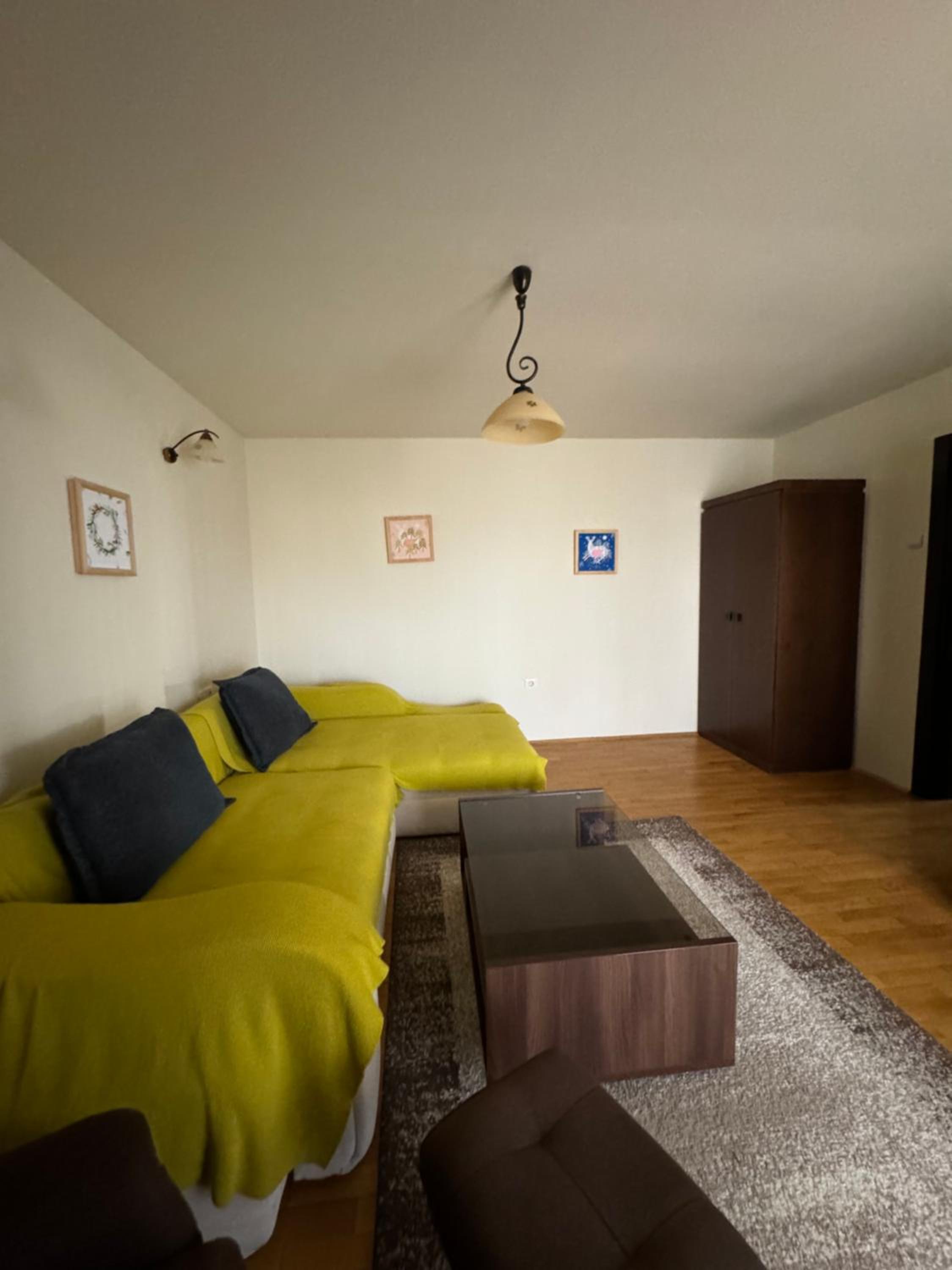 Apartment with Balcony - Photo 13