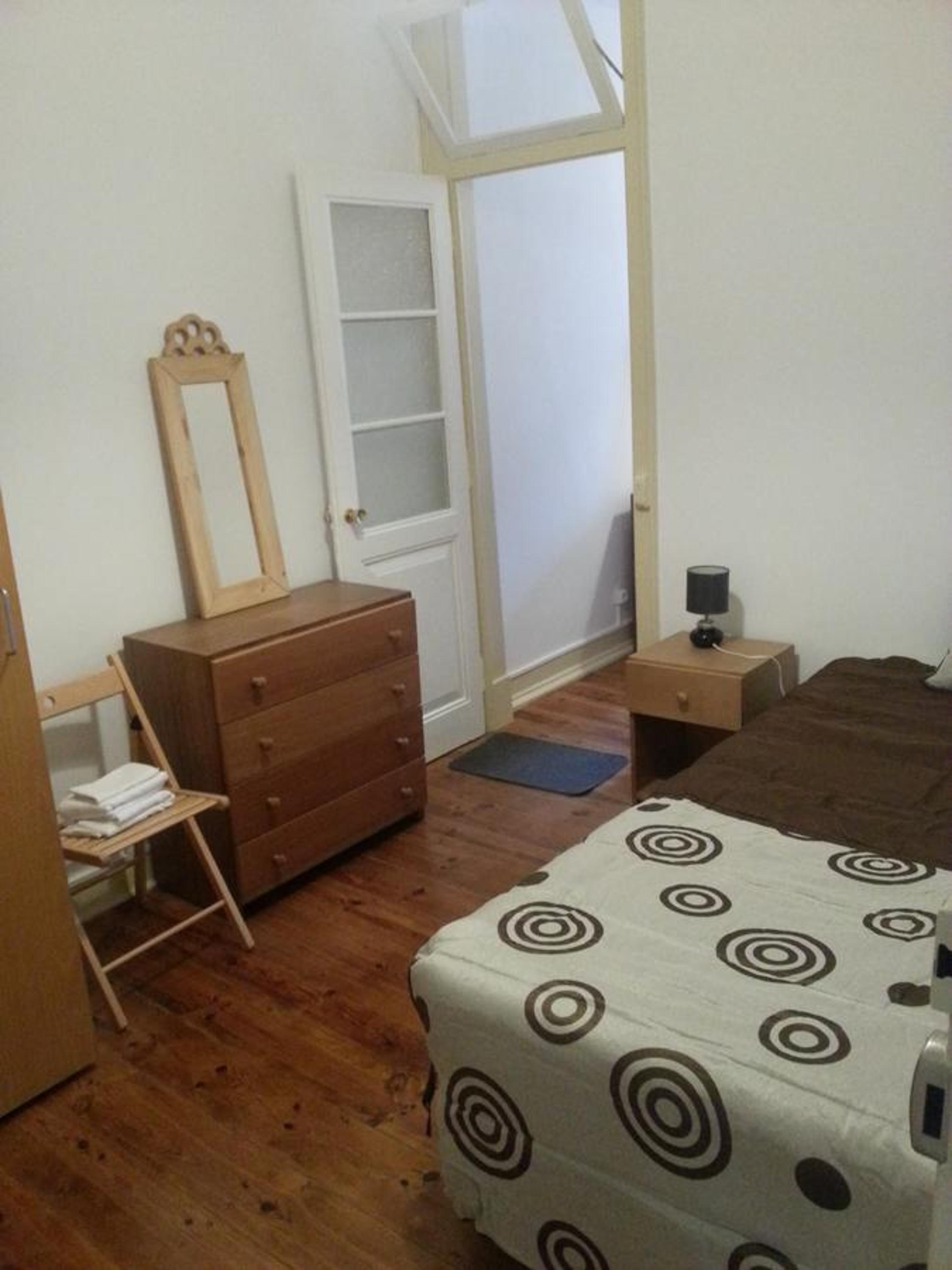 Suite - Photo 12