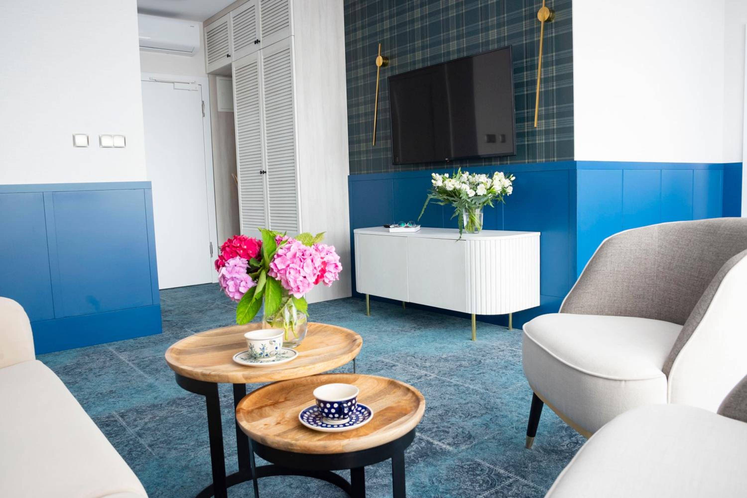 Apartment (Adults Only) - Photo 3