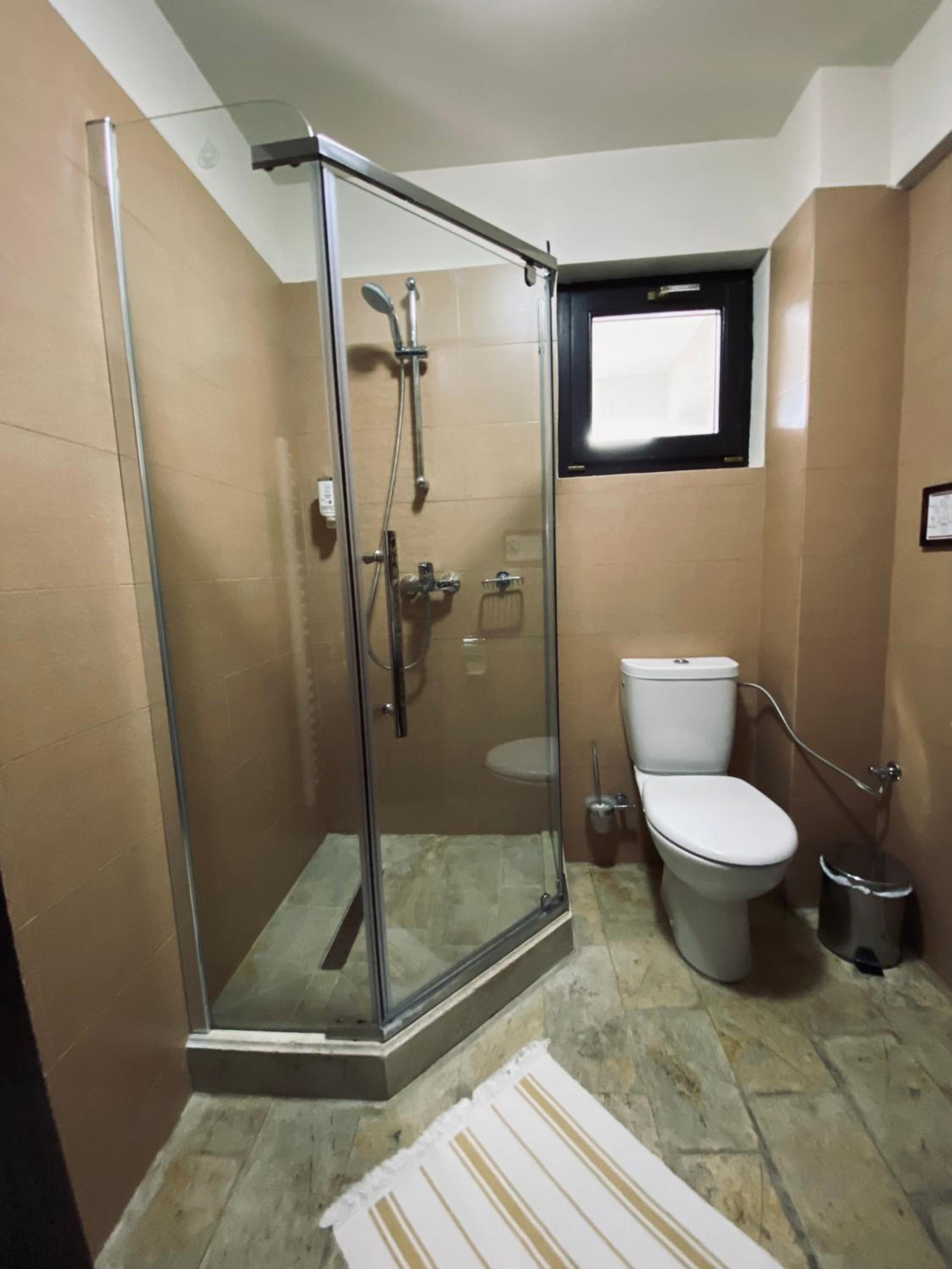 Superior Double or Twin Room - Photo 7