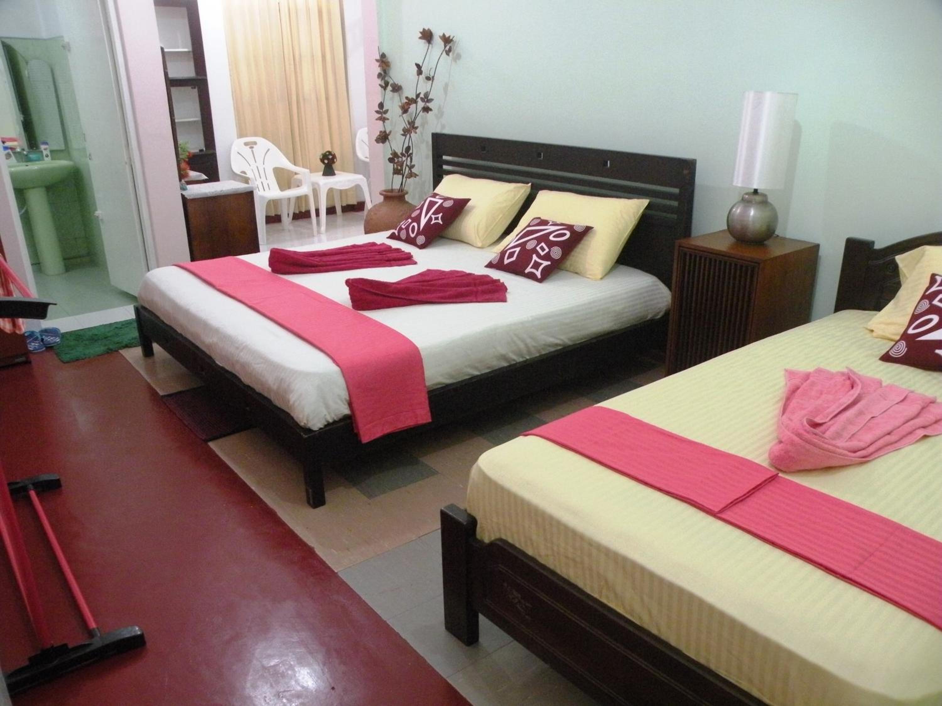 Family Room with Private Bathroom and AC