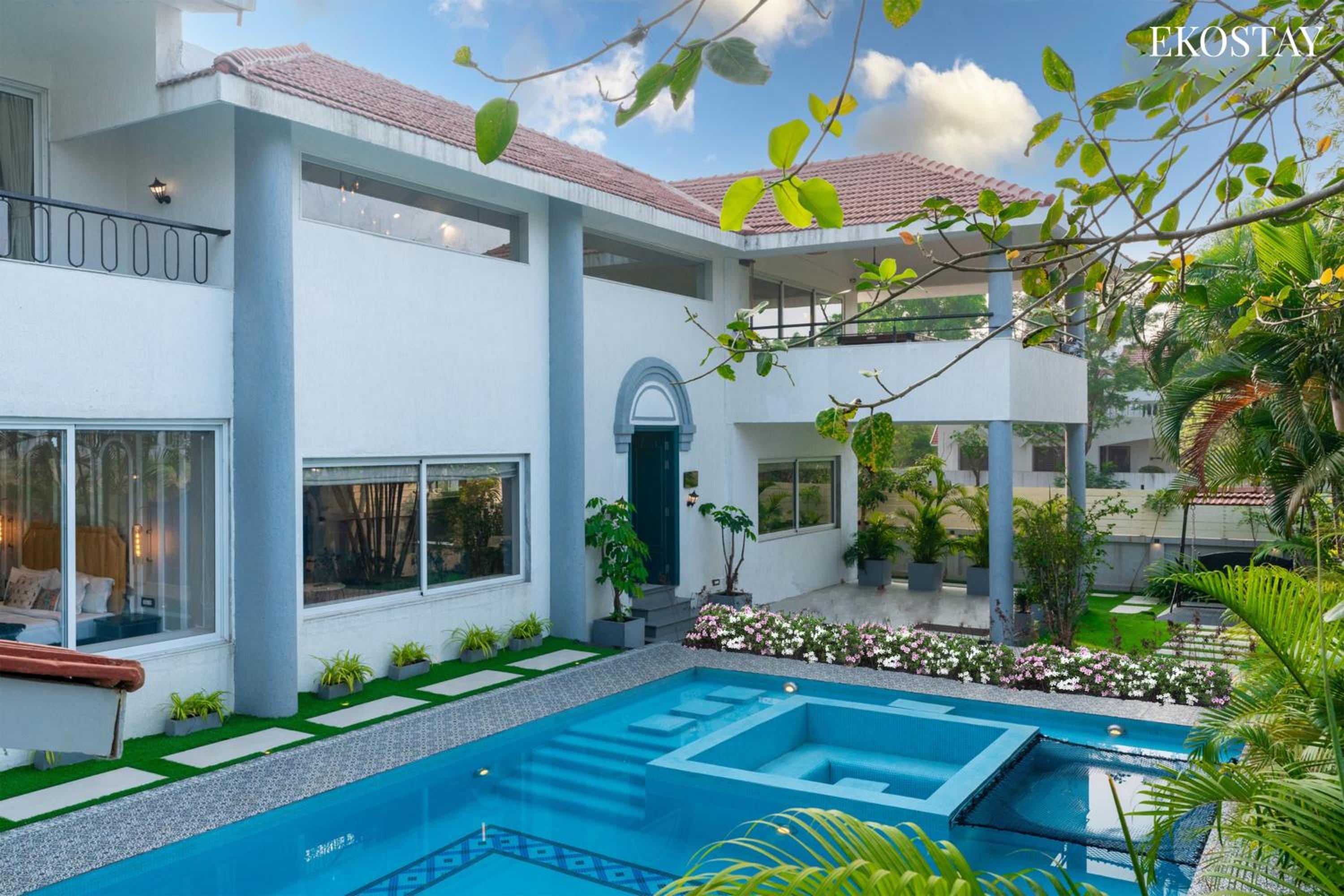 Villa with Private Pool photo 3
