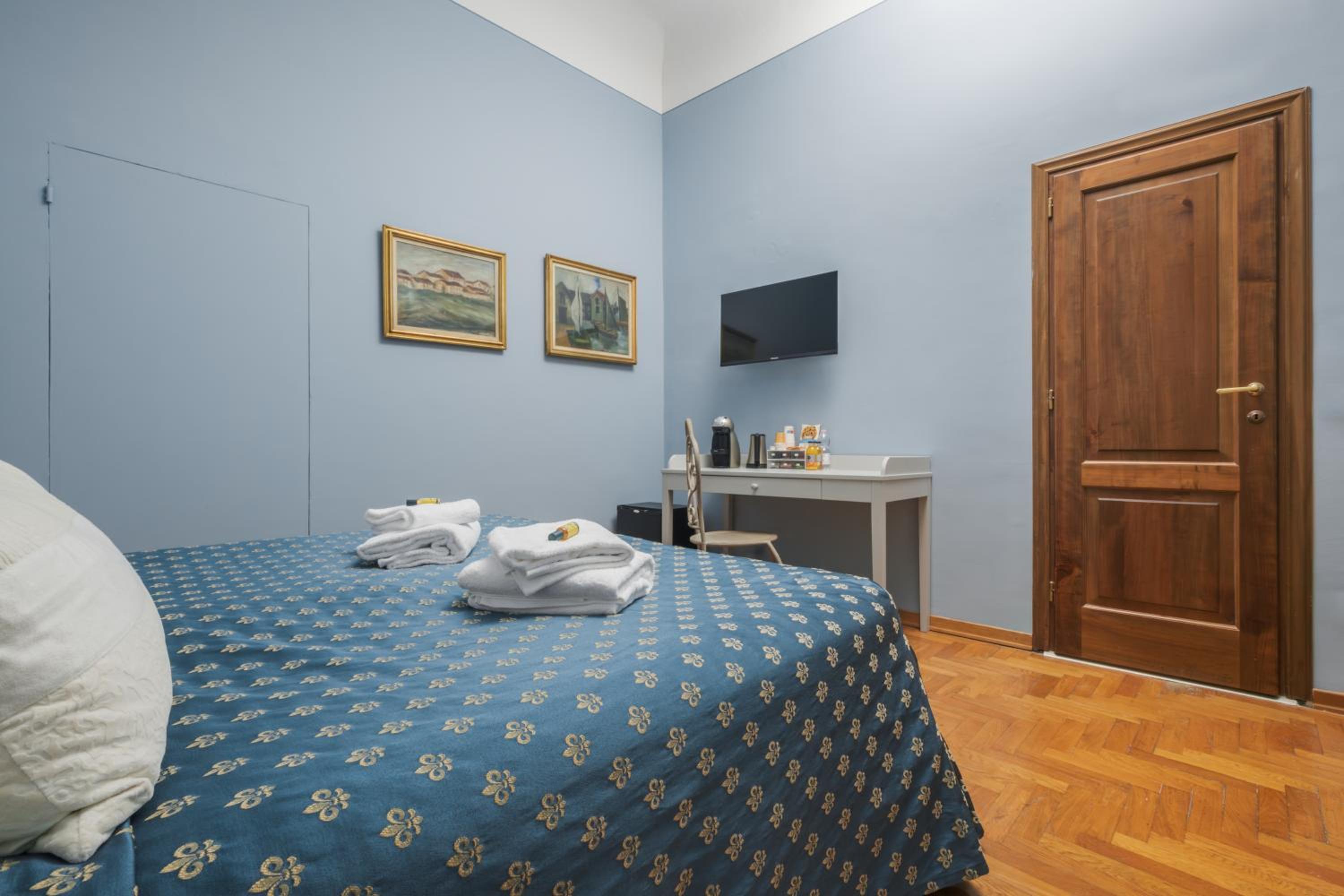 Double Room with Garden View photo 3