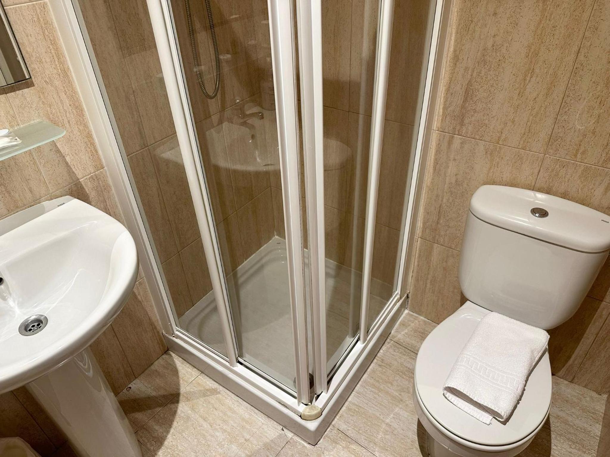 Small Single Room
