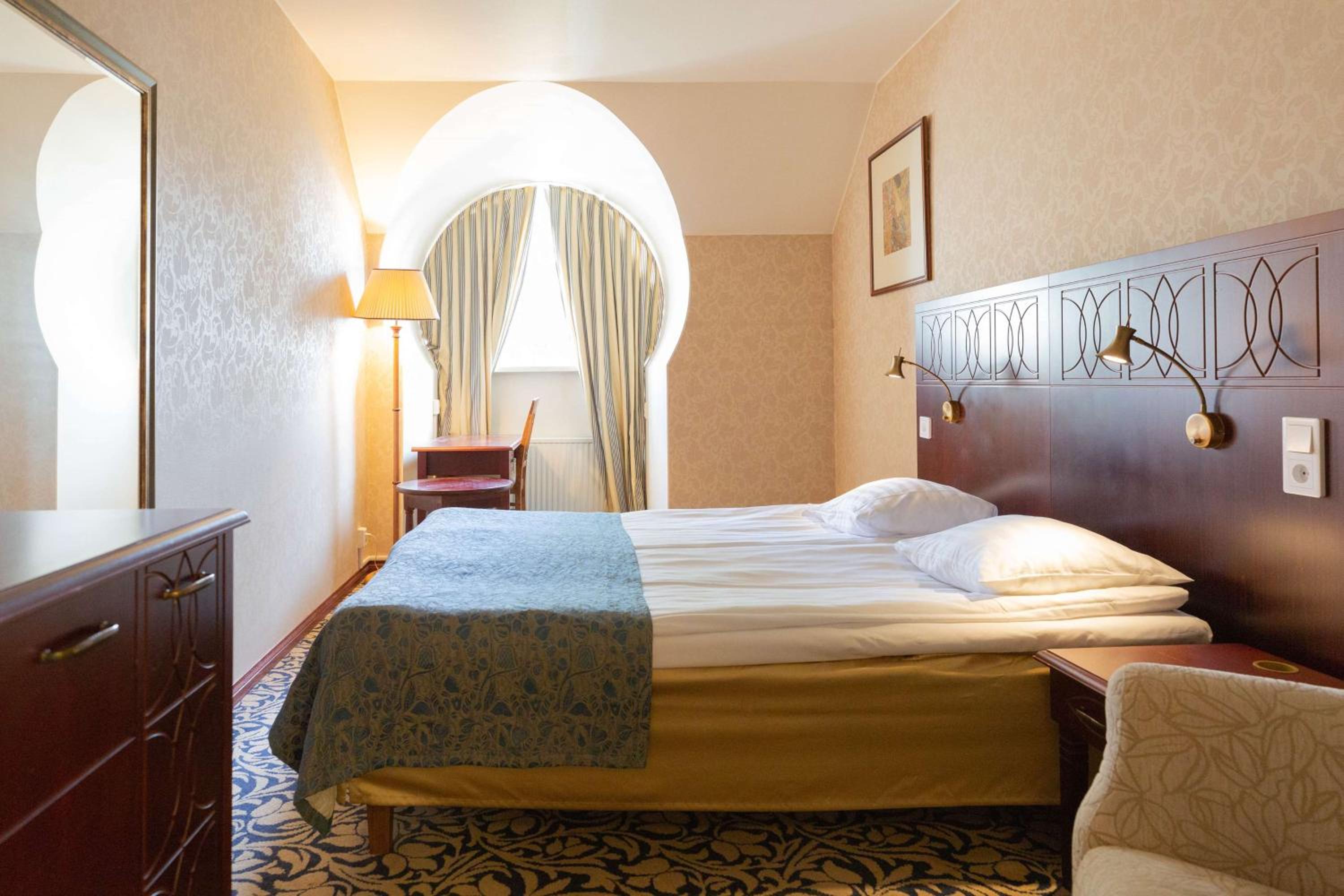 Superior Queen Room - Castle Building - Photo 2