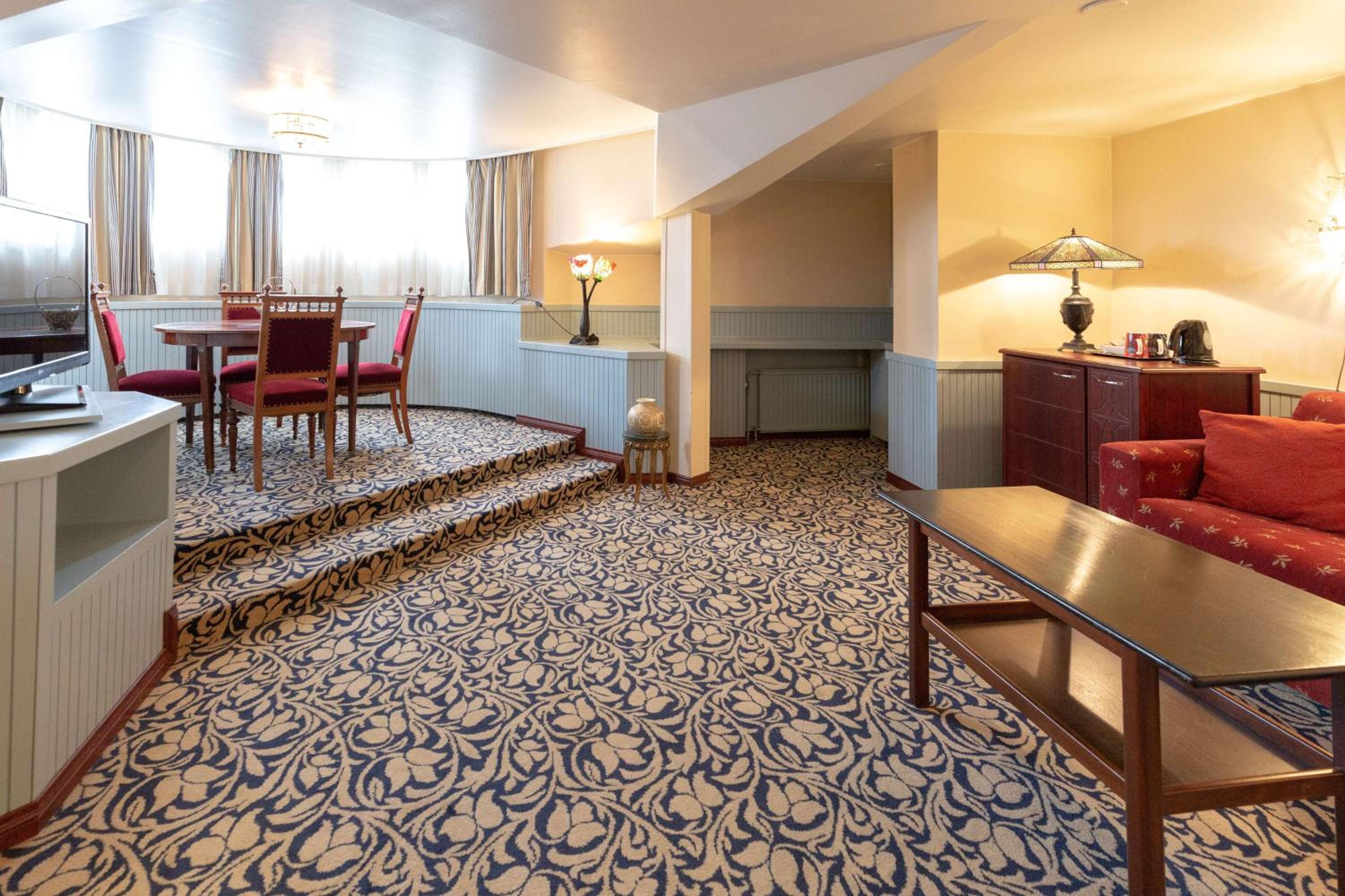 Superior King Room - Castle Building - Photo 3