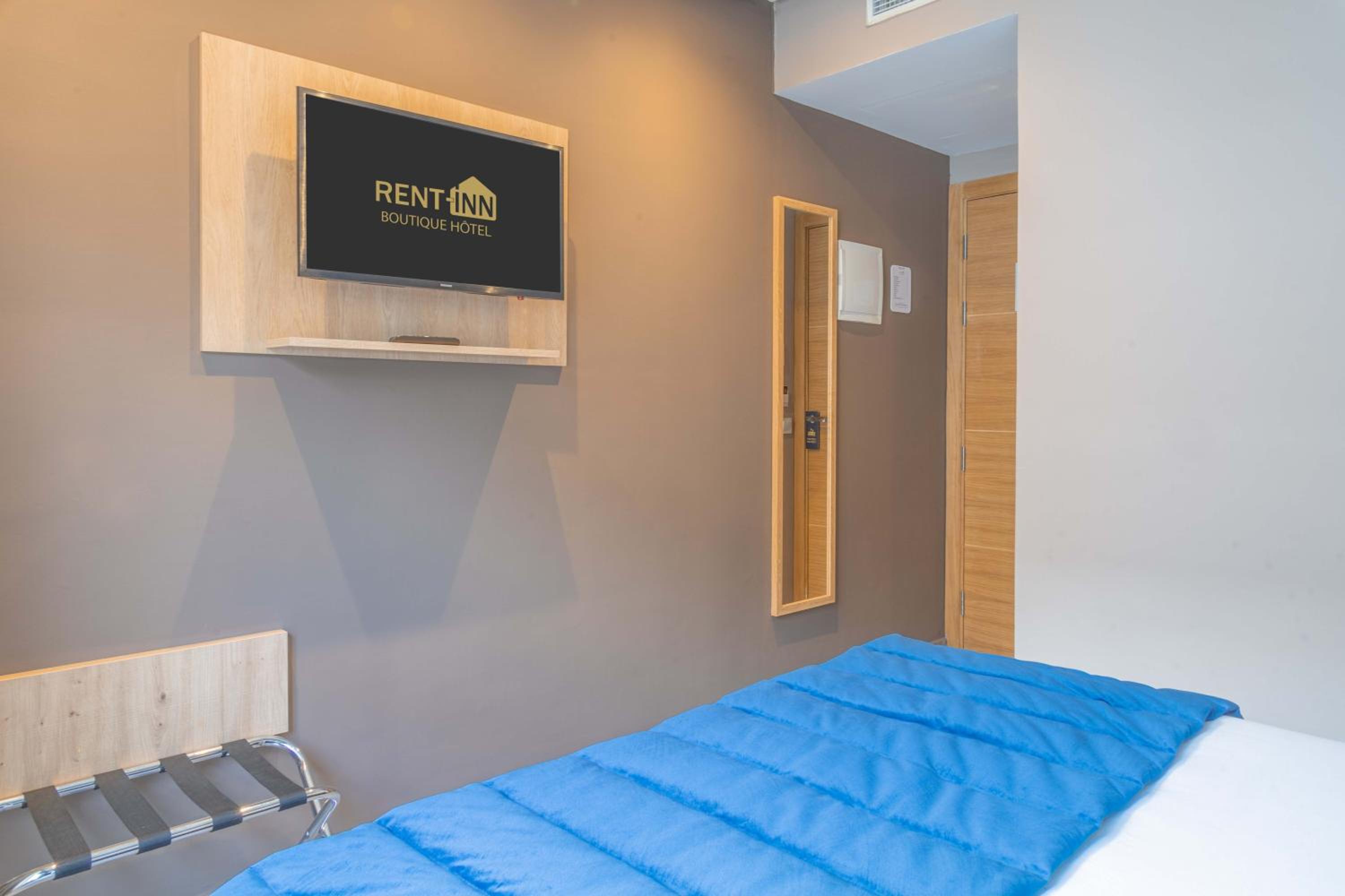 Single Room with Balcony