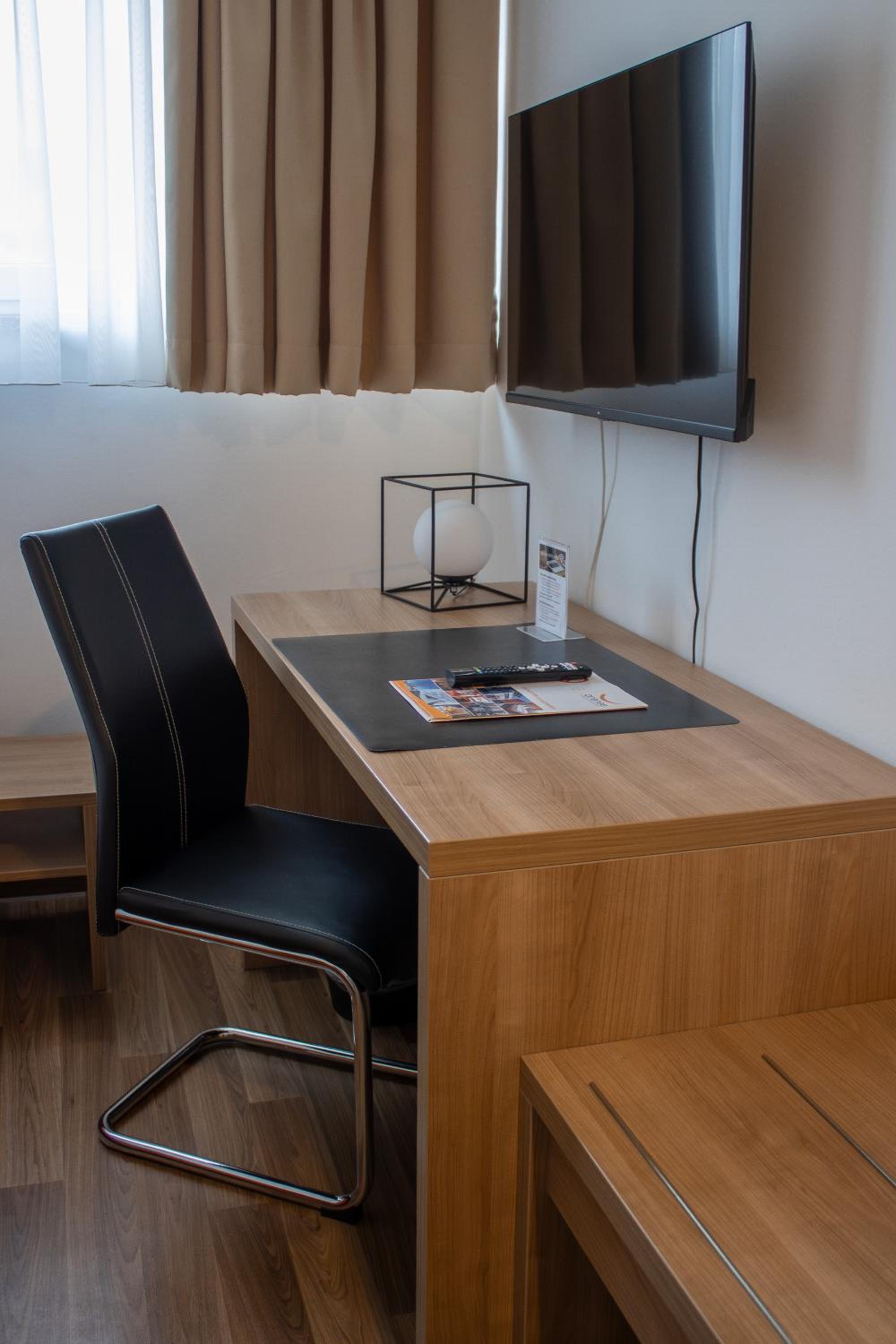 Comfort Single Room
