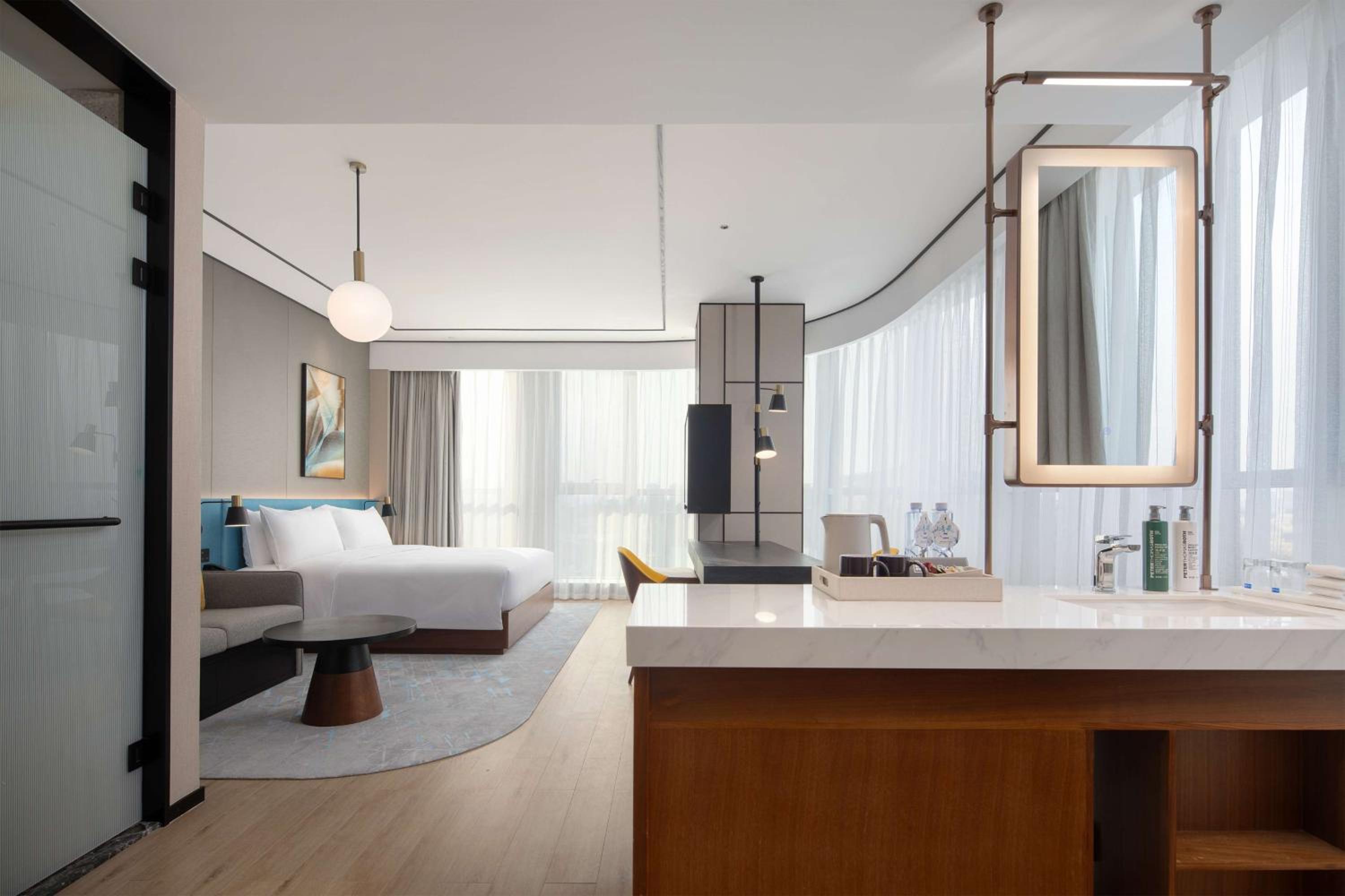Premium King Room