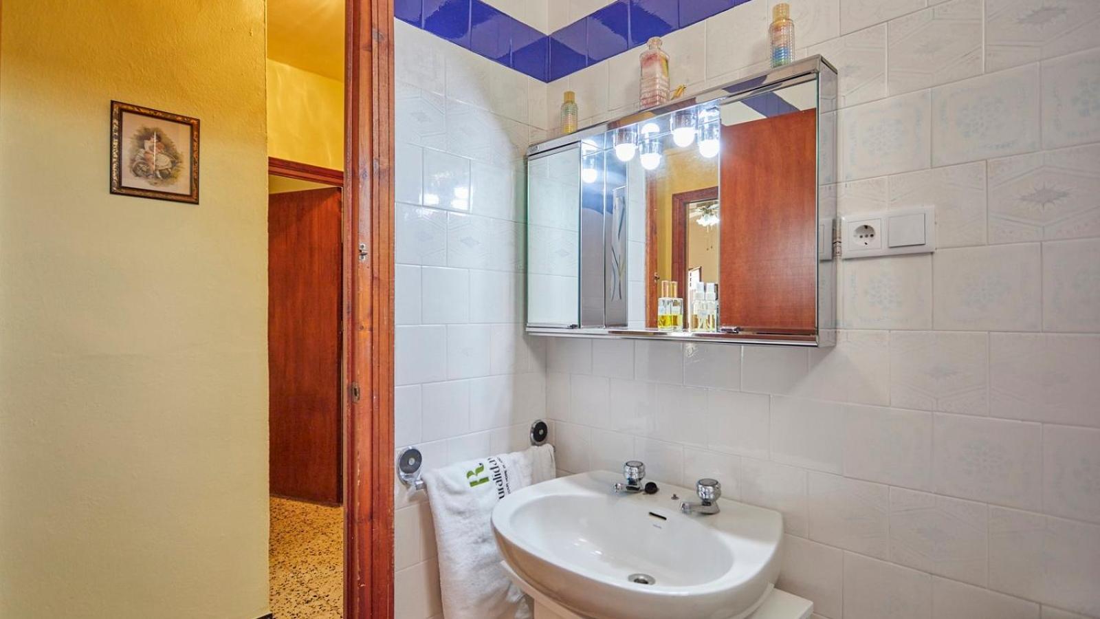 Three-Bedroom House photo 2