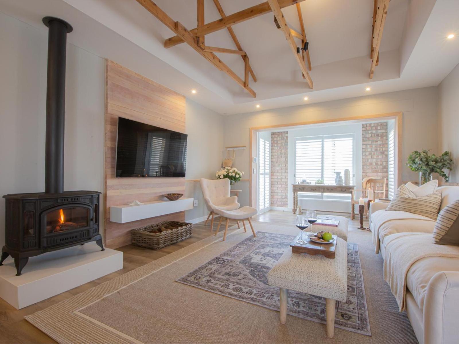 Luxury Holiday Home photo 1