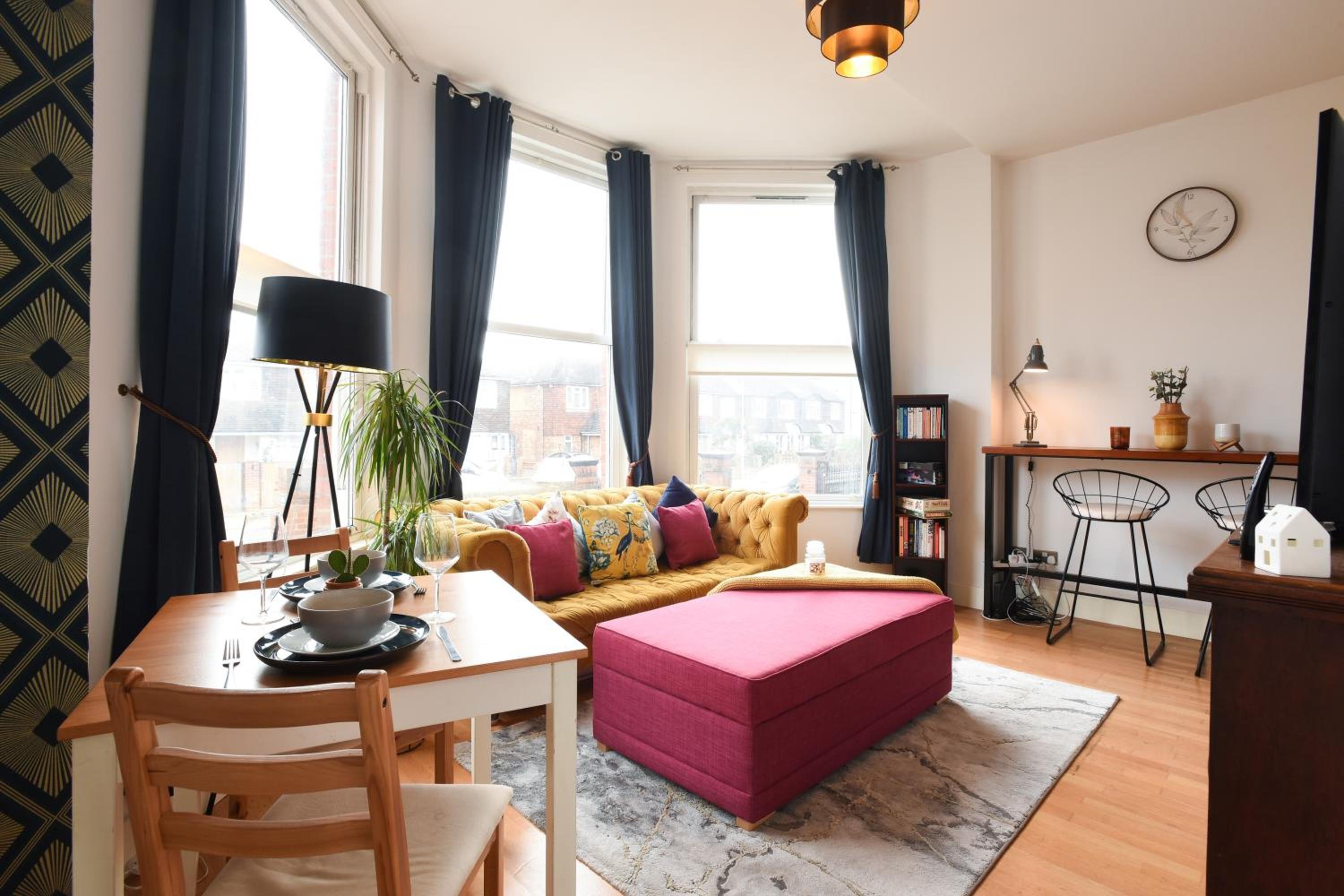 Apartment photo 1
