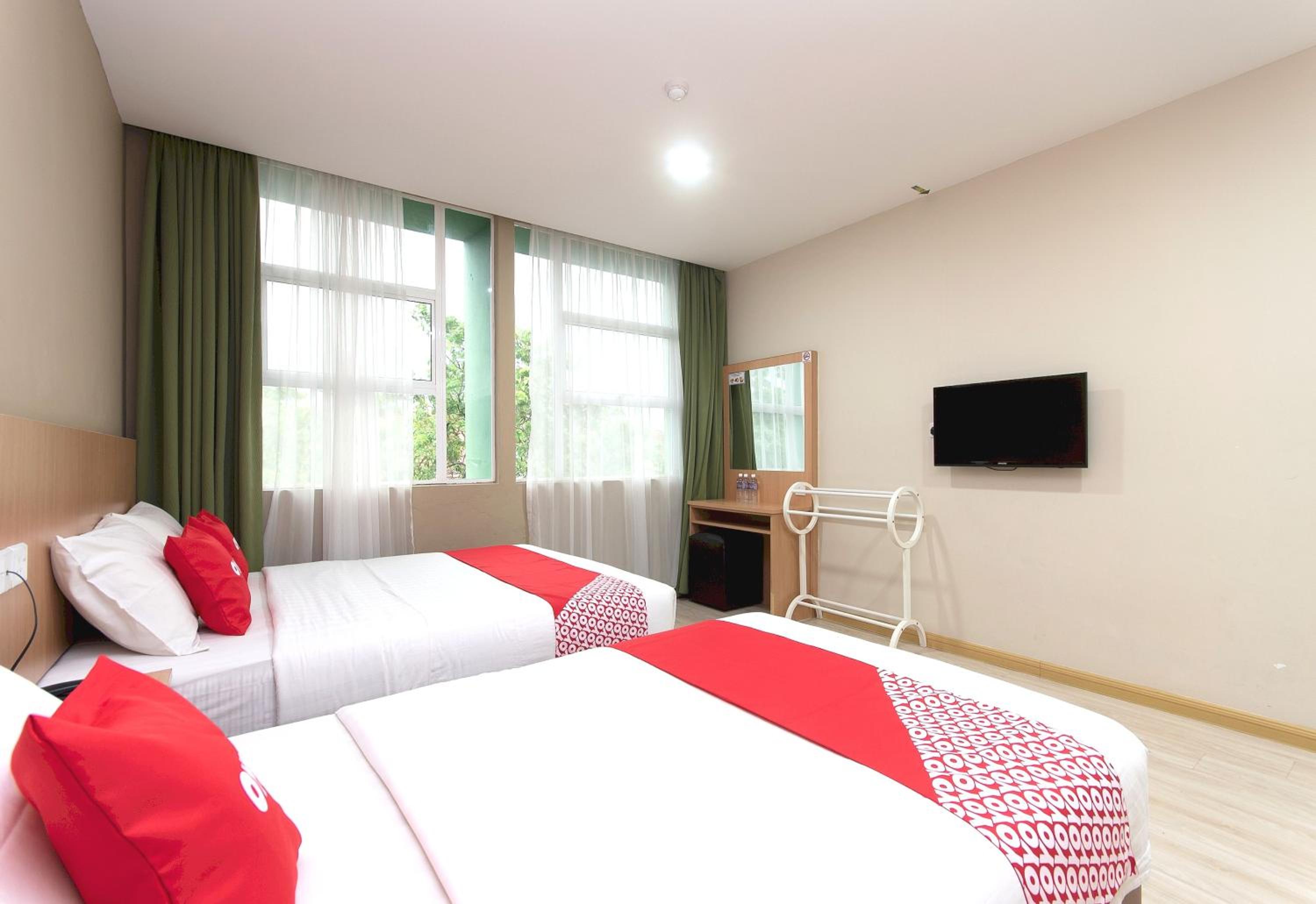 Deluxe Triple Room photo 3
