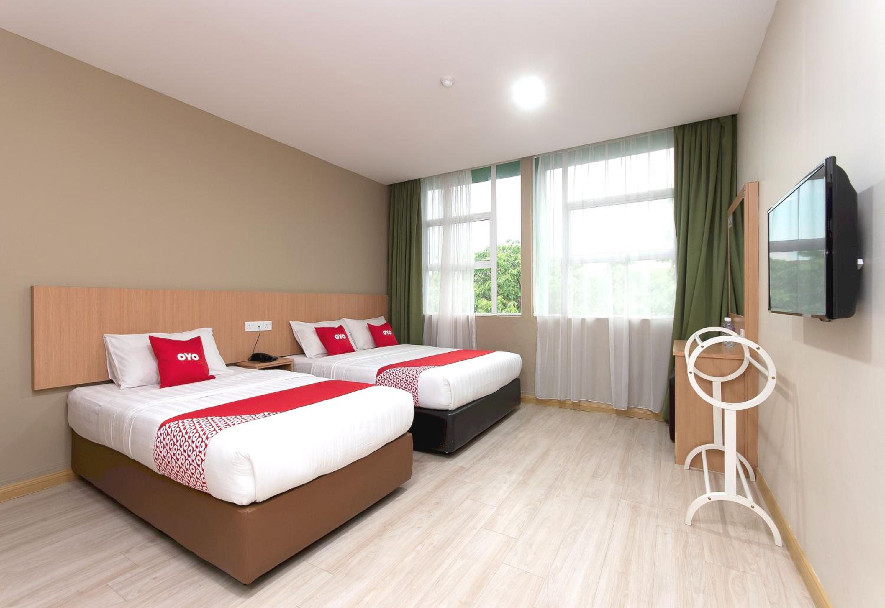 Deluxe Triple Room photo 2