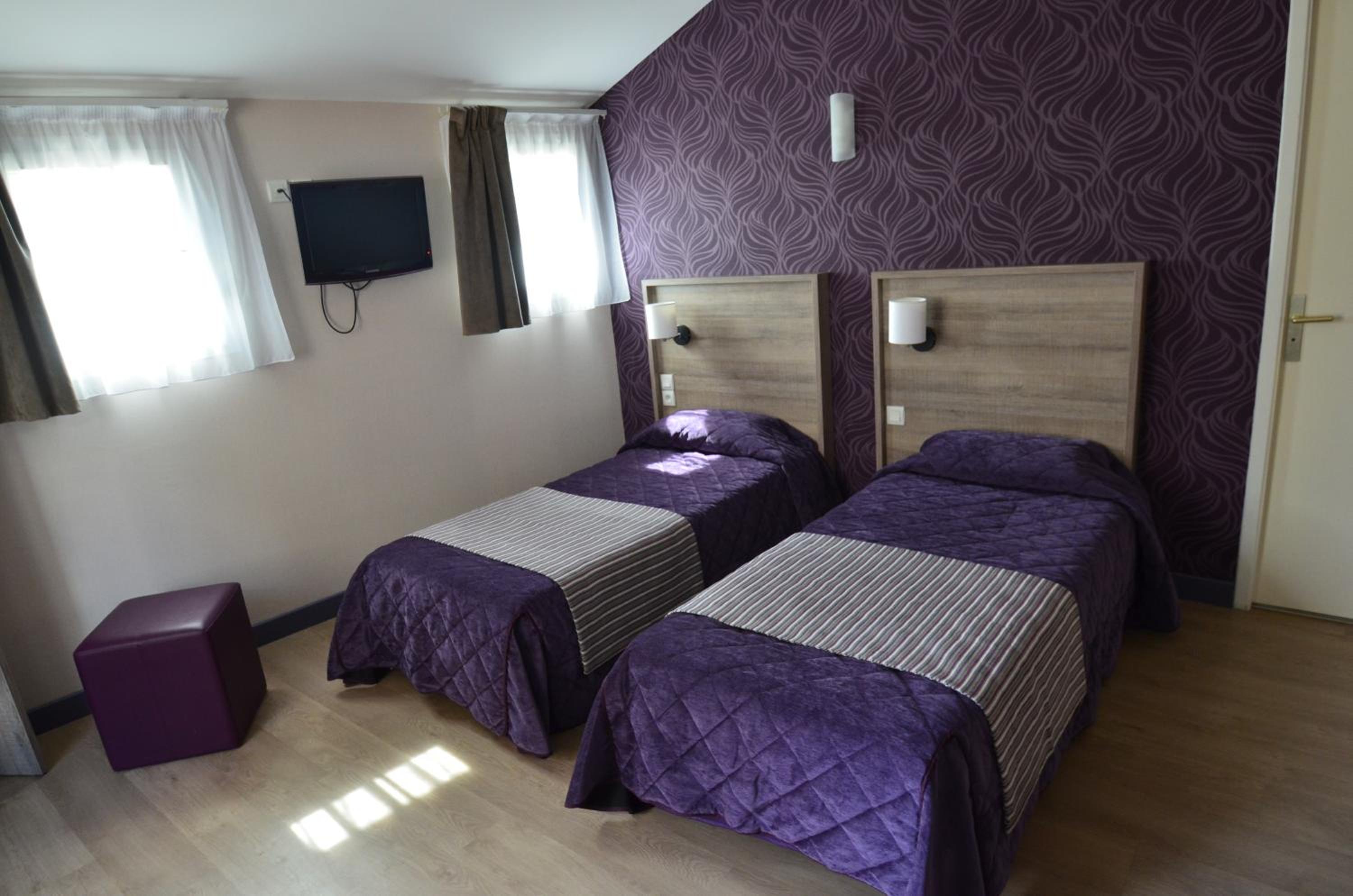 Standard Twin Room photo 2