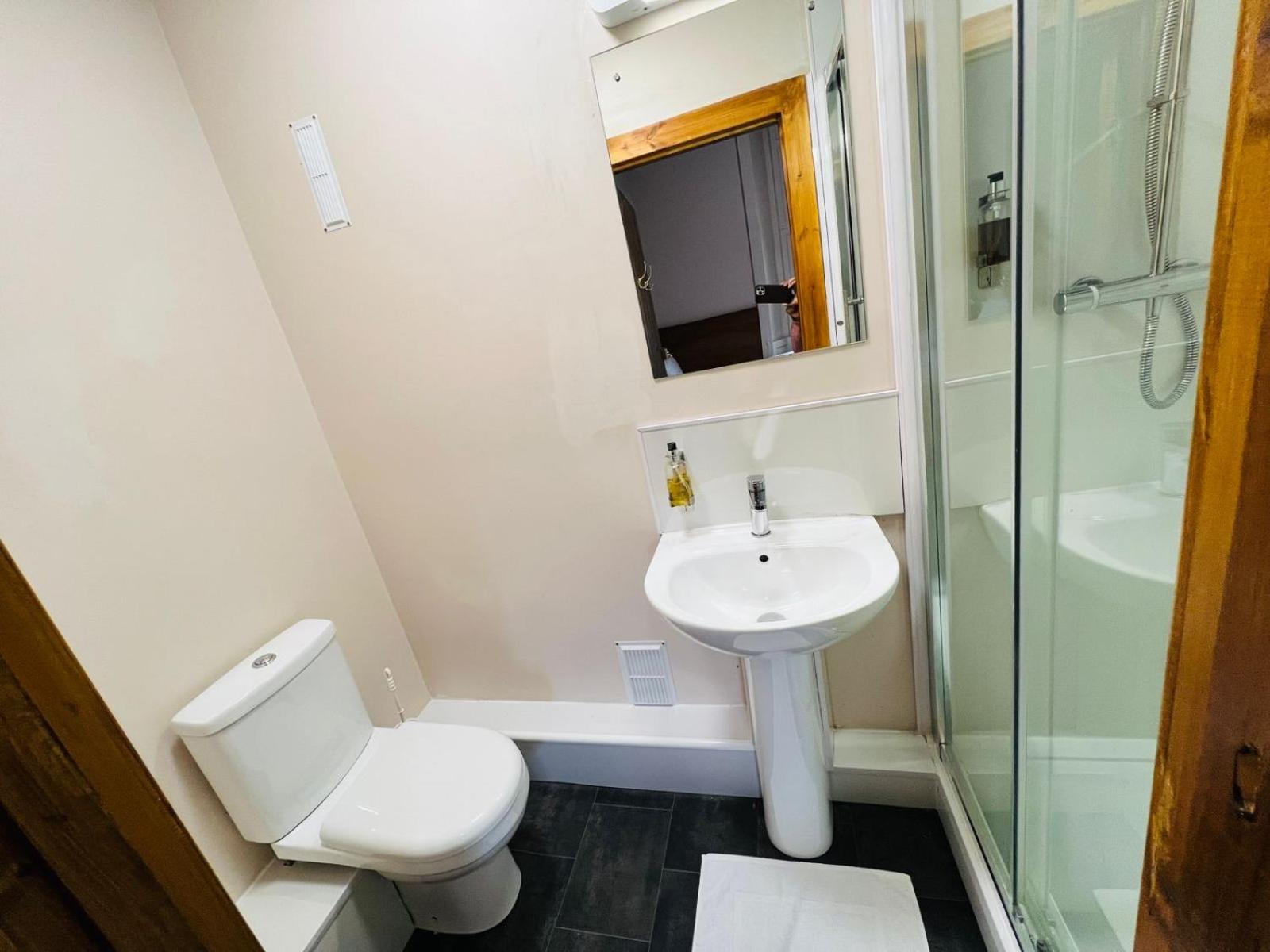 Deluxe Single Room photo 3