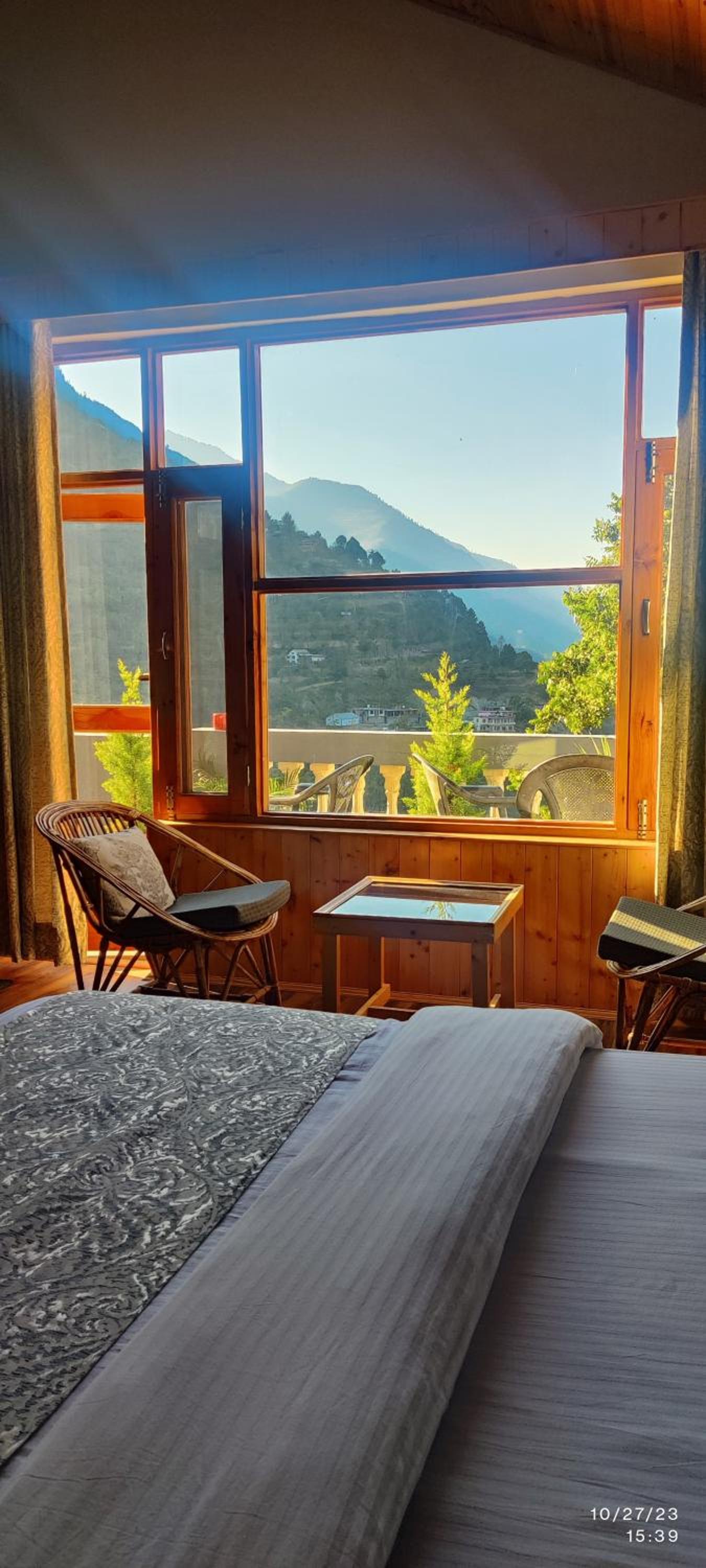 Double Room with Mountain View - Photo 8
