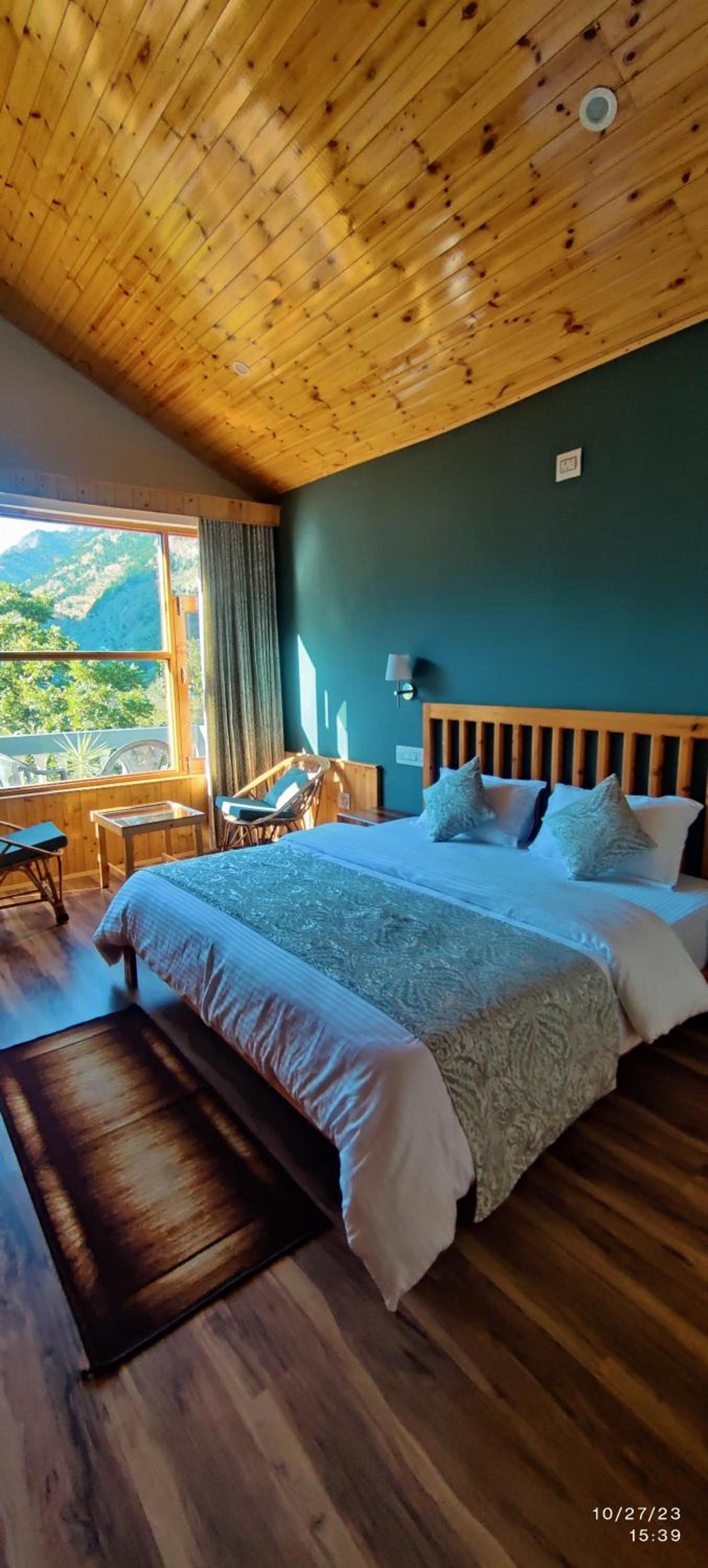 Double Room with Mountain View - Photo 10