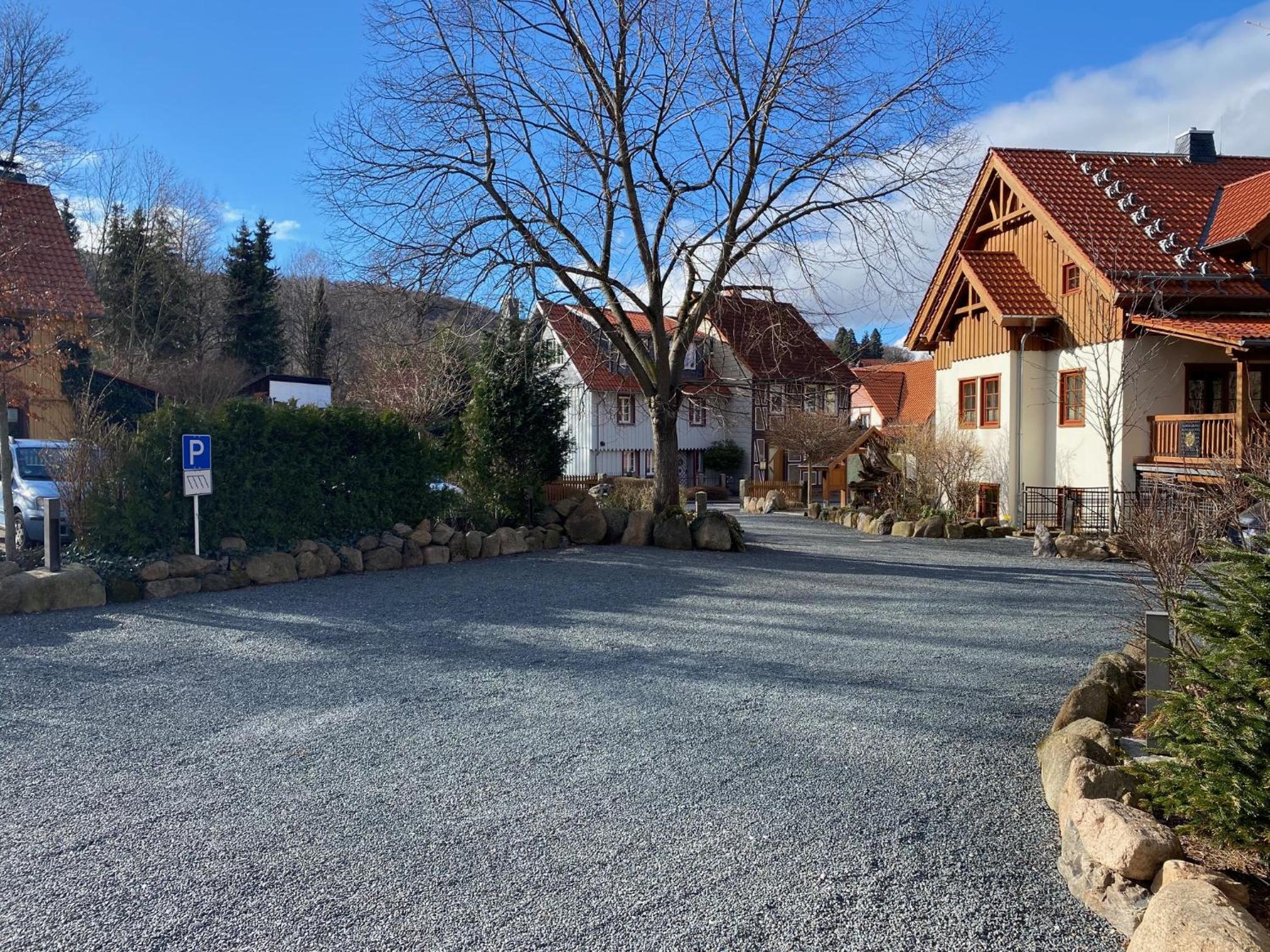 Four-Bedroom Chalet with 2 Terraces and River View photo 2