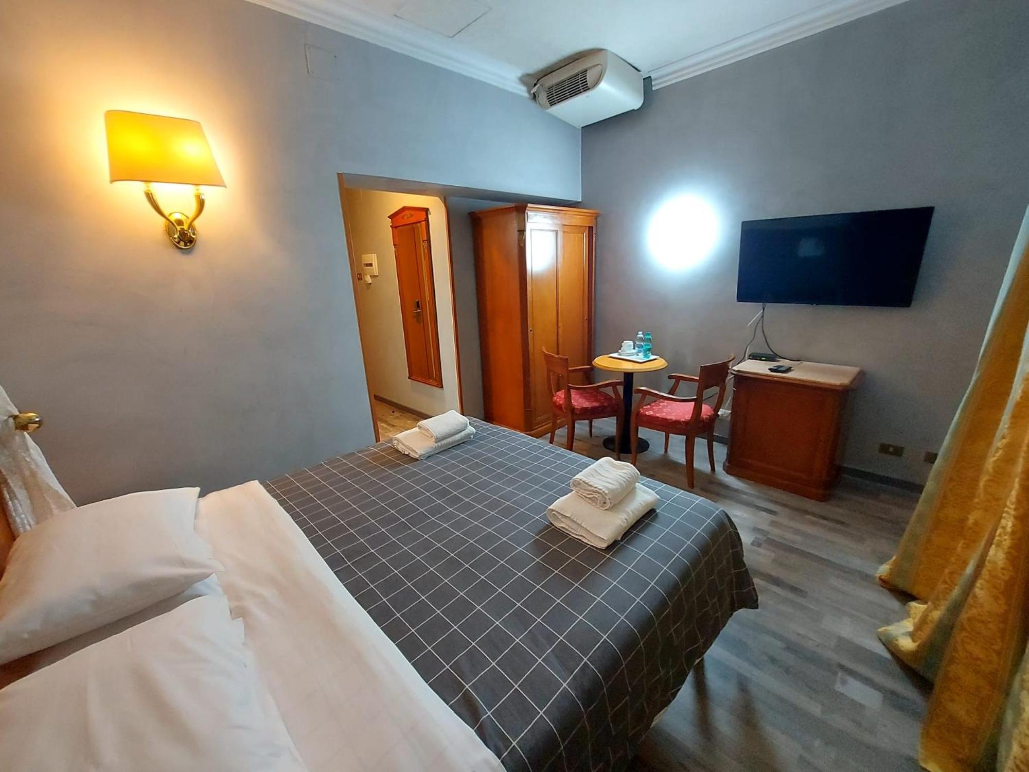 Superior Deluxe Double or Twin Room