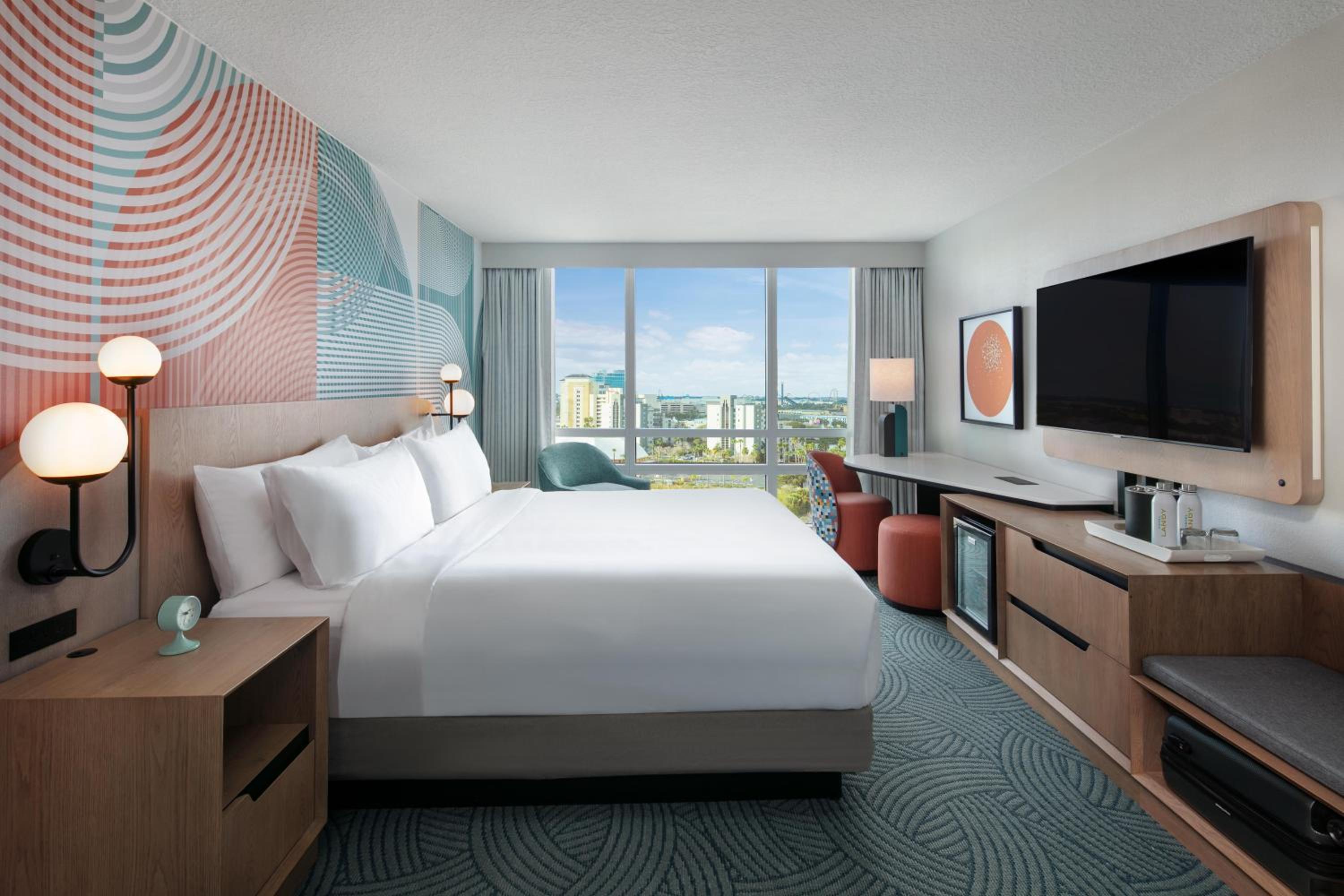 King Room with Skyline View - Mobility Accessible
