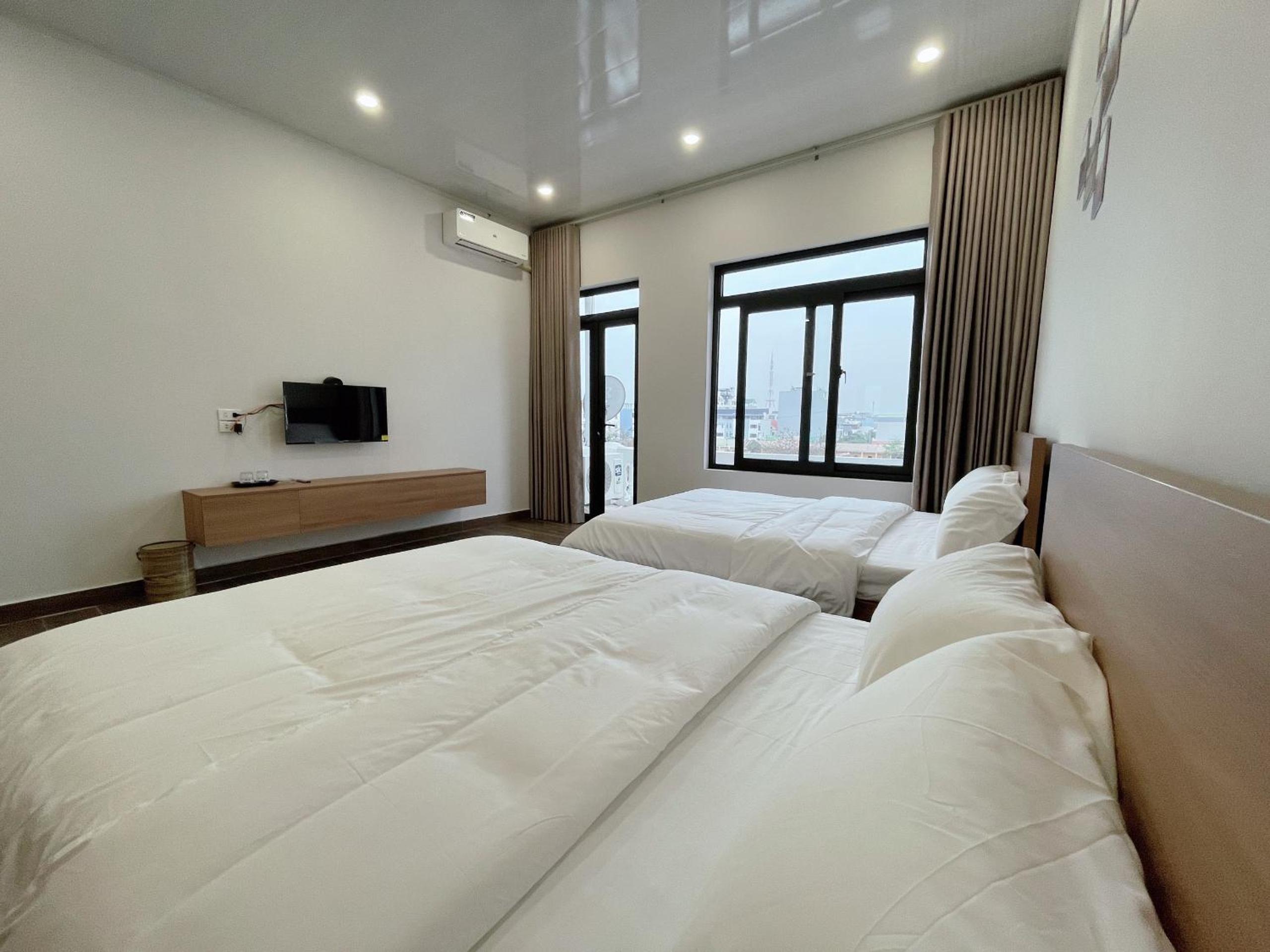 Quadruple Room With Balcony photo 3