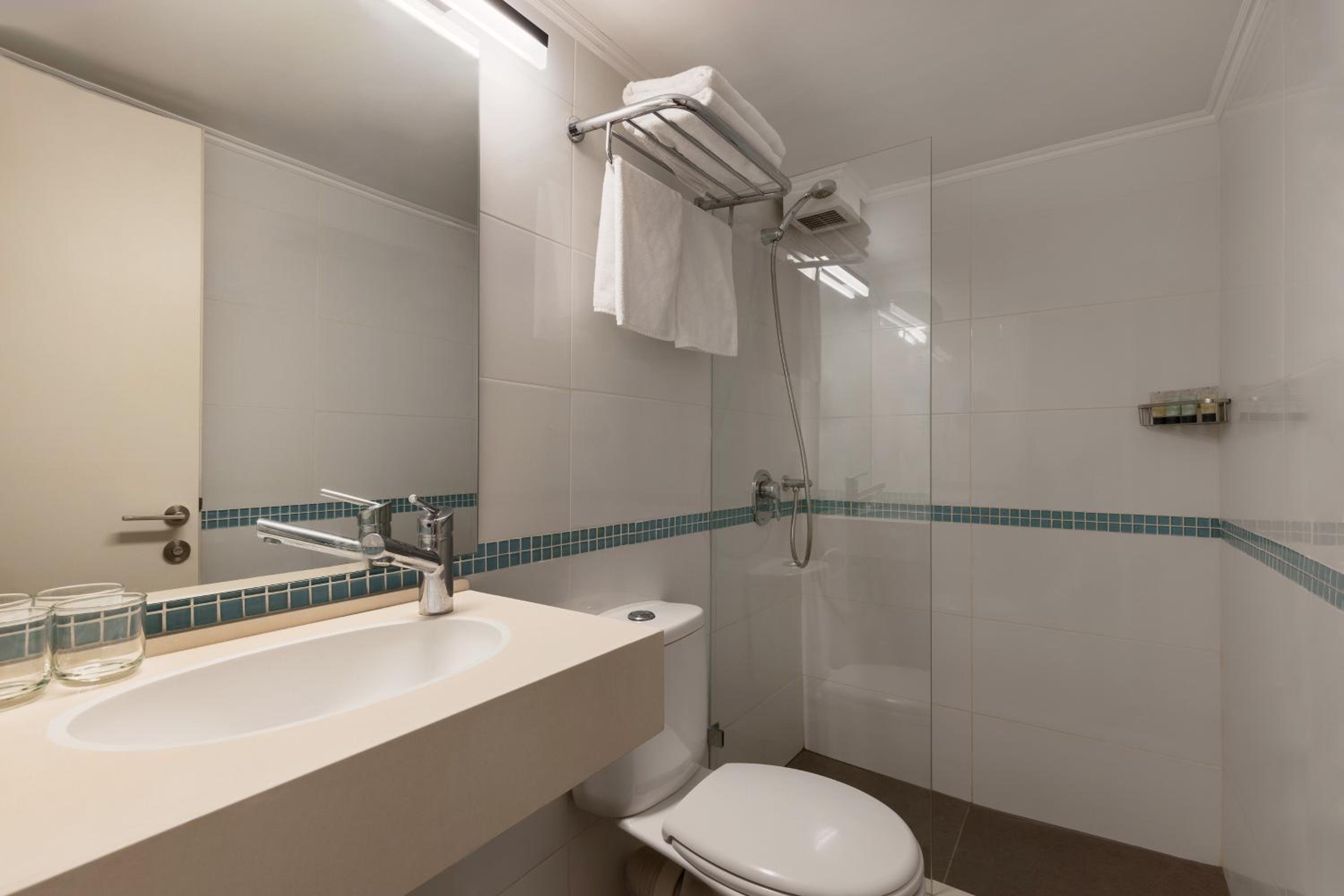 Small Single Room photo 3