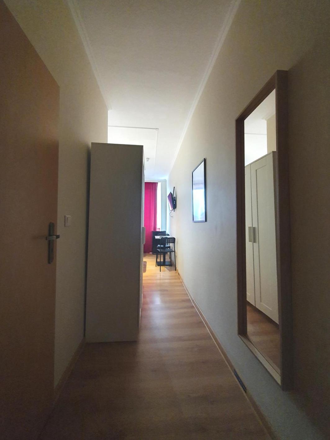 Triple Room with Private Bathroom photo 2