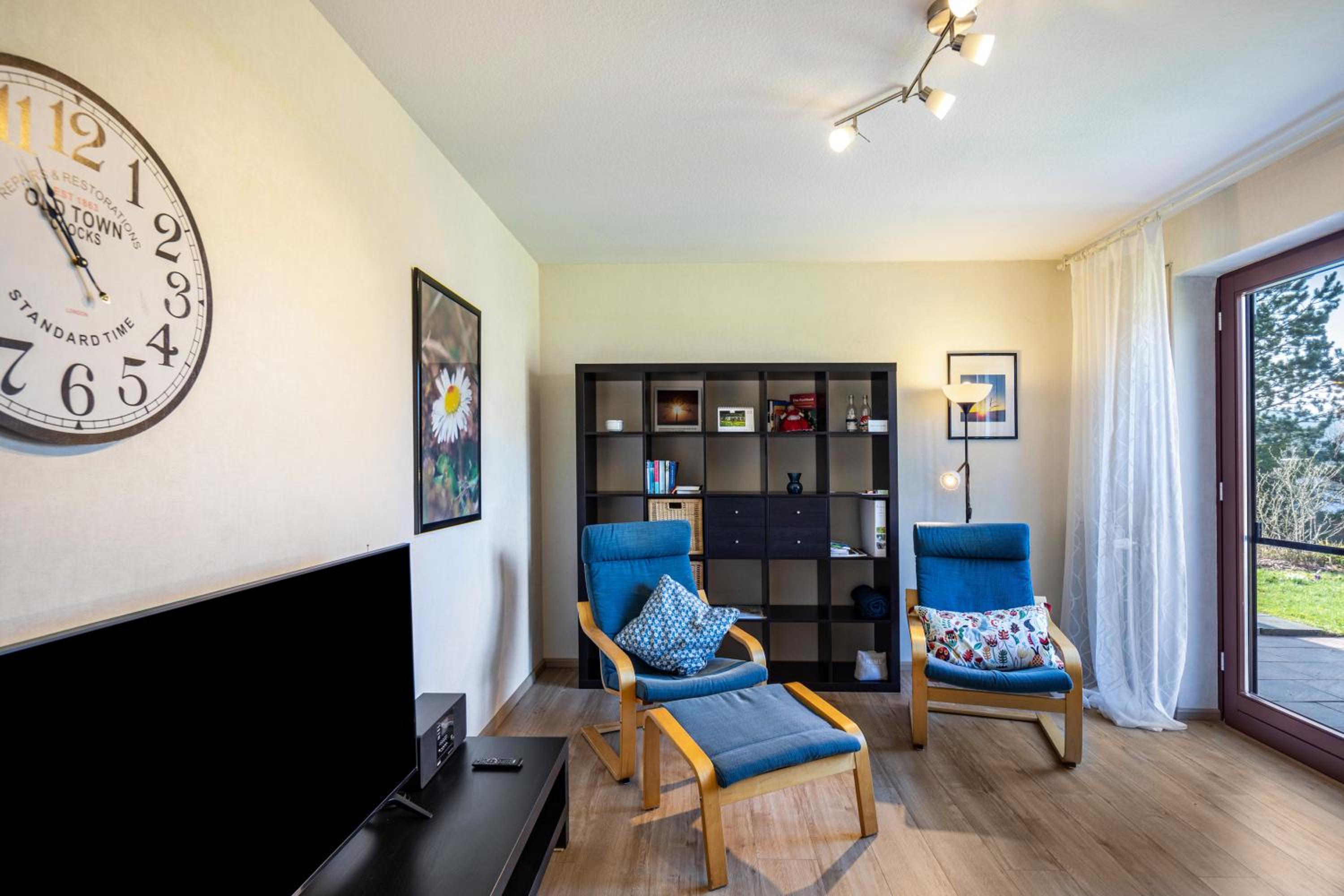 One-Bedroom Apartment with Garden View photo 3