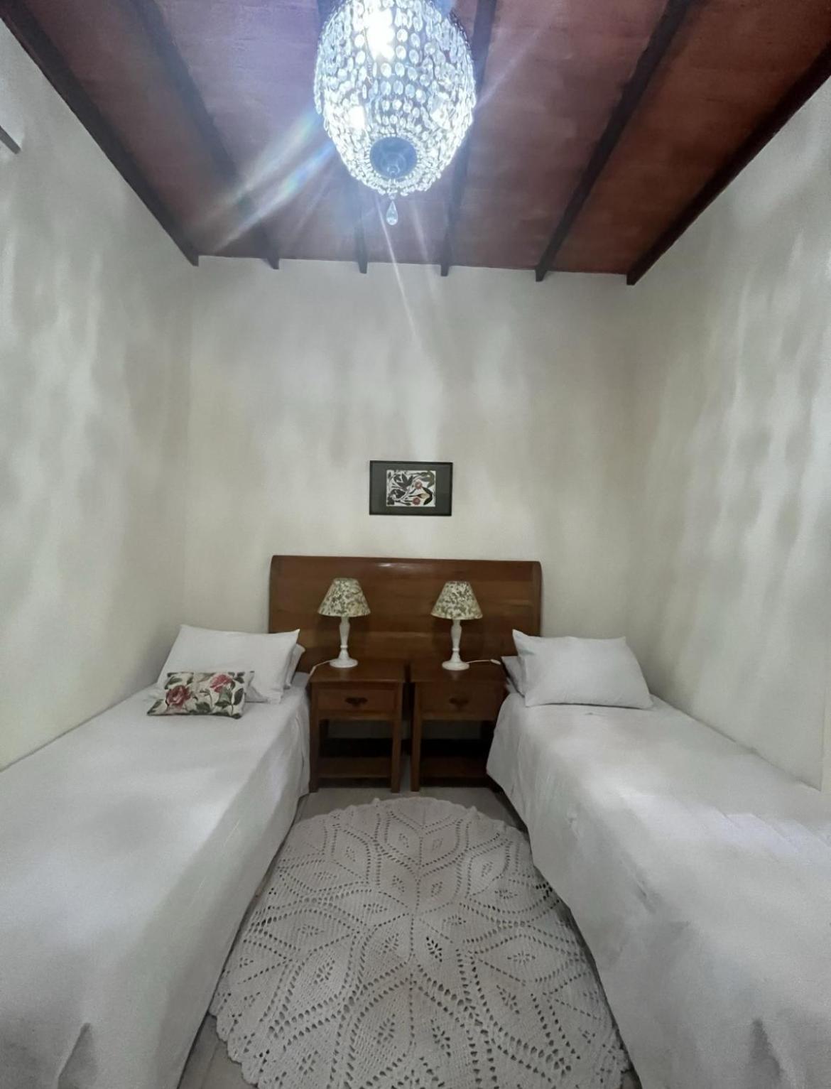 Suite - Photo 12