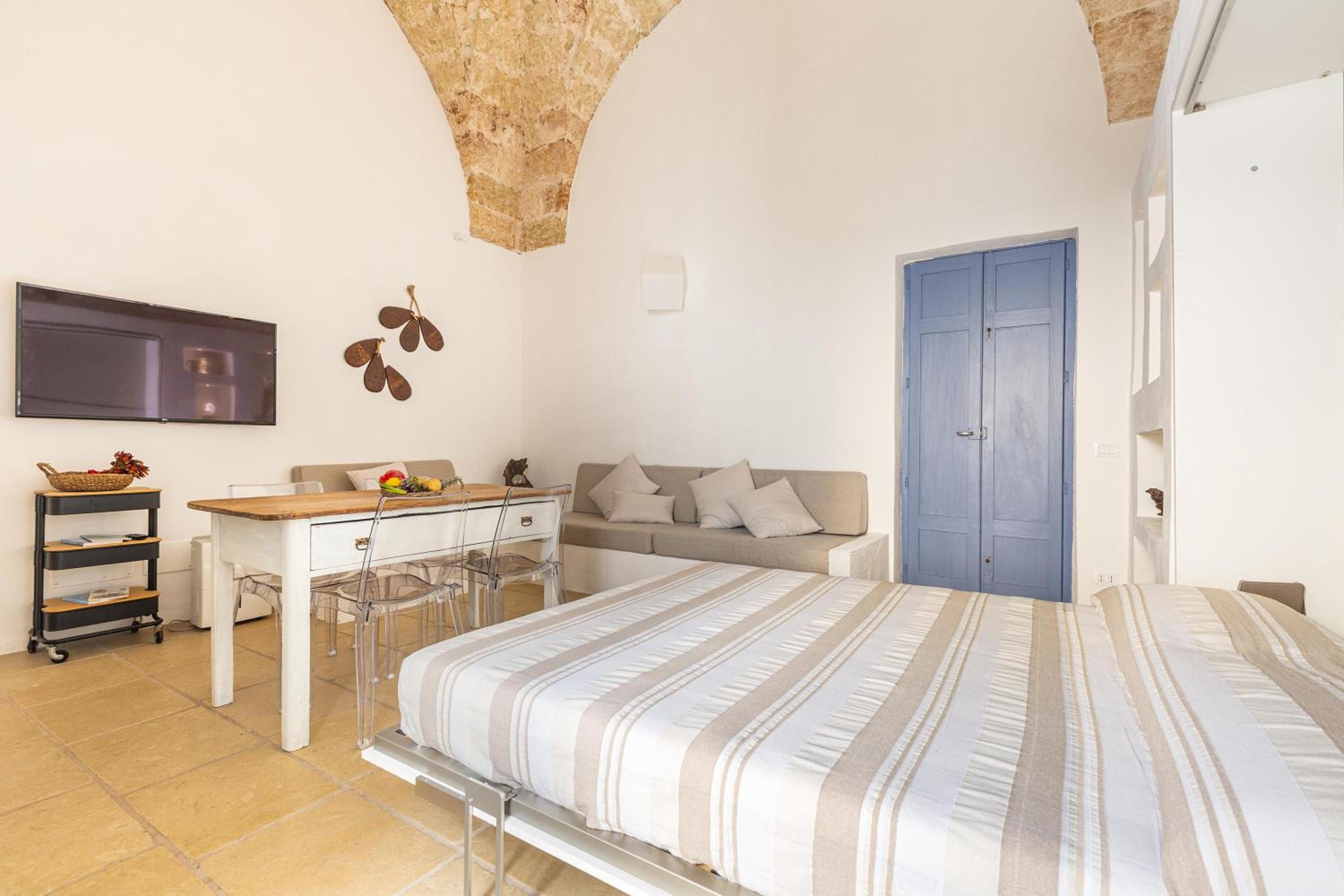 One-Bedroom House
