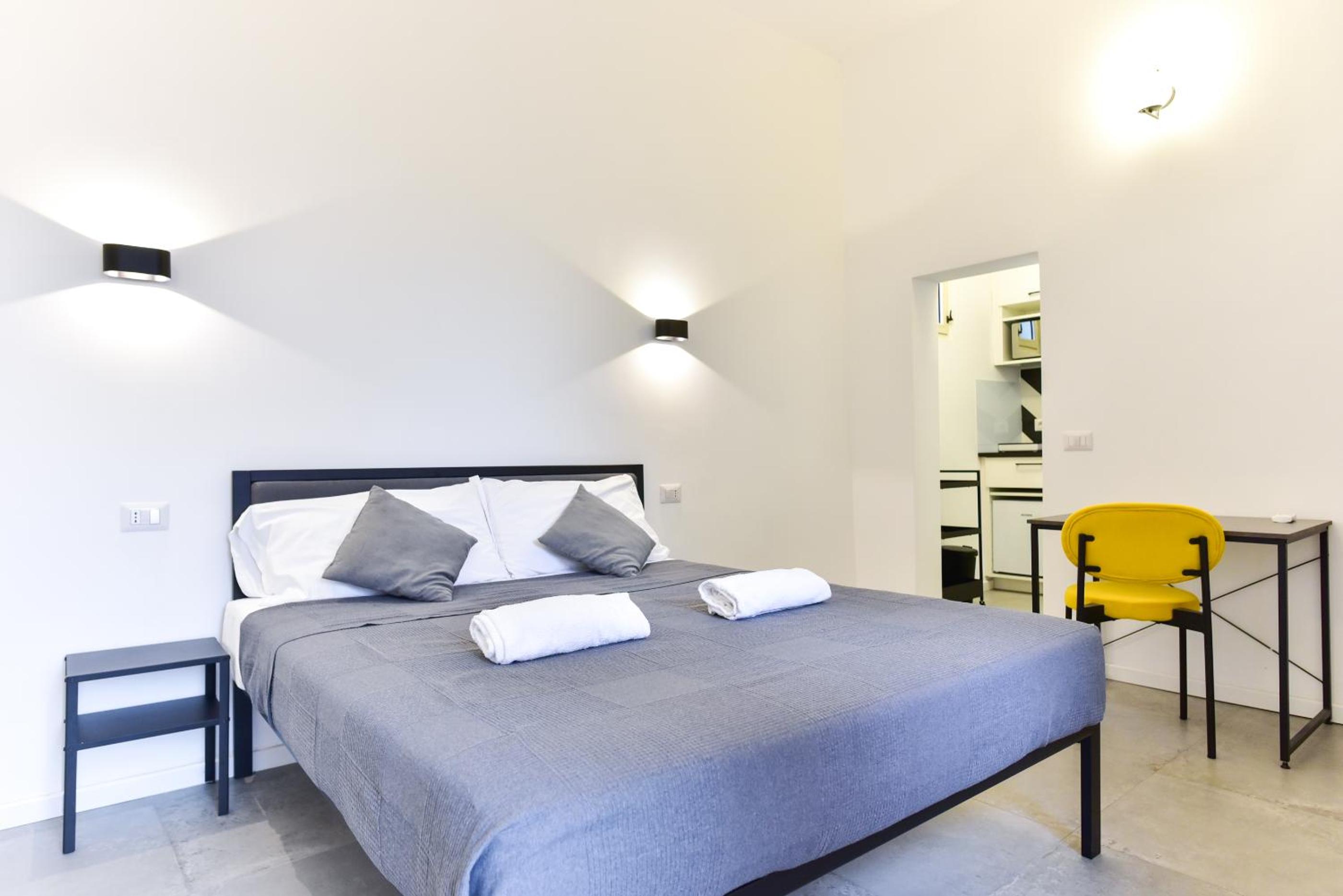 Studio Apartment