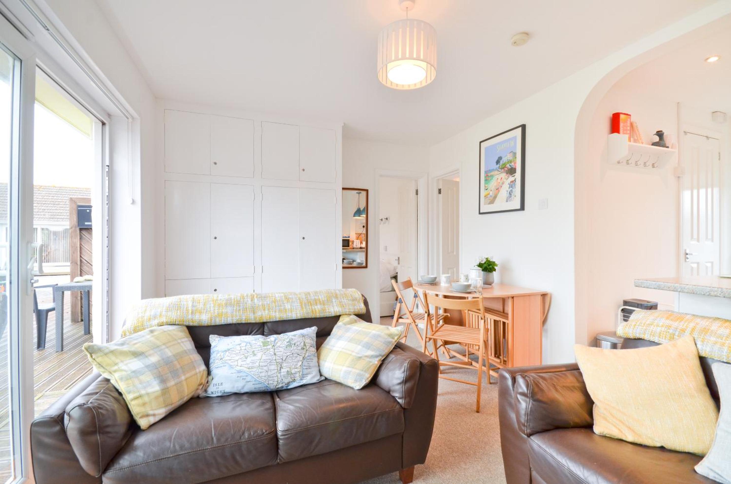 Two-Bedroom House photo 1