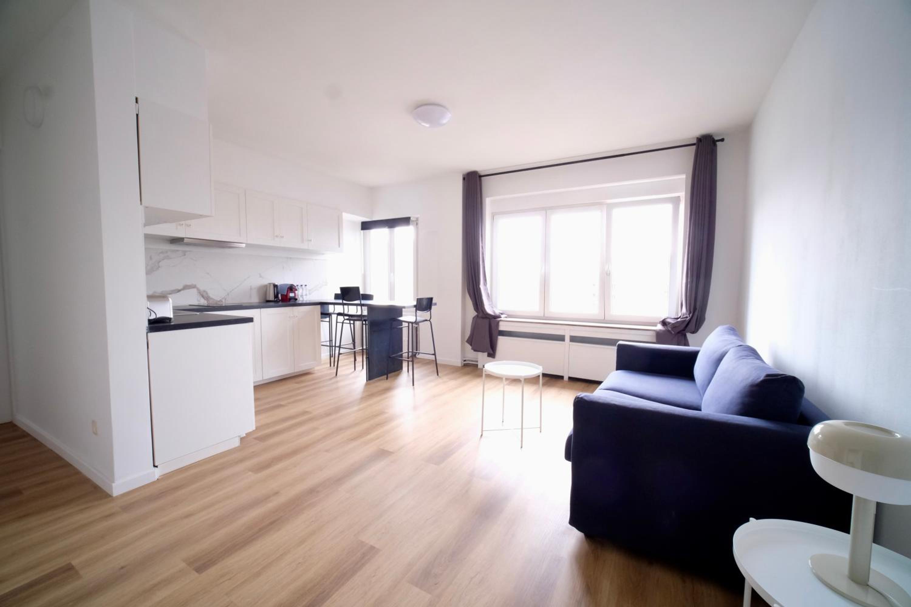 Apartment photo 2