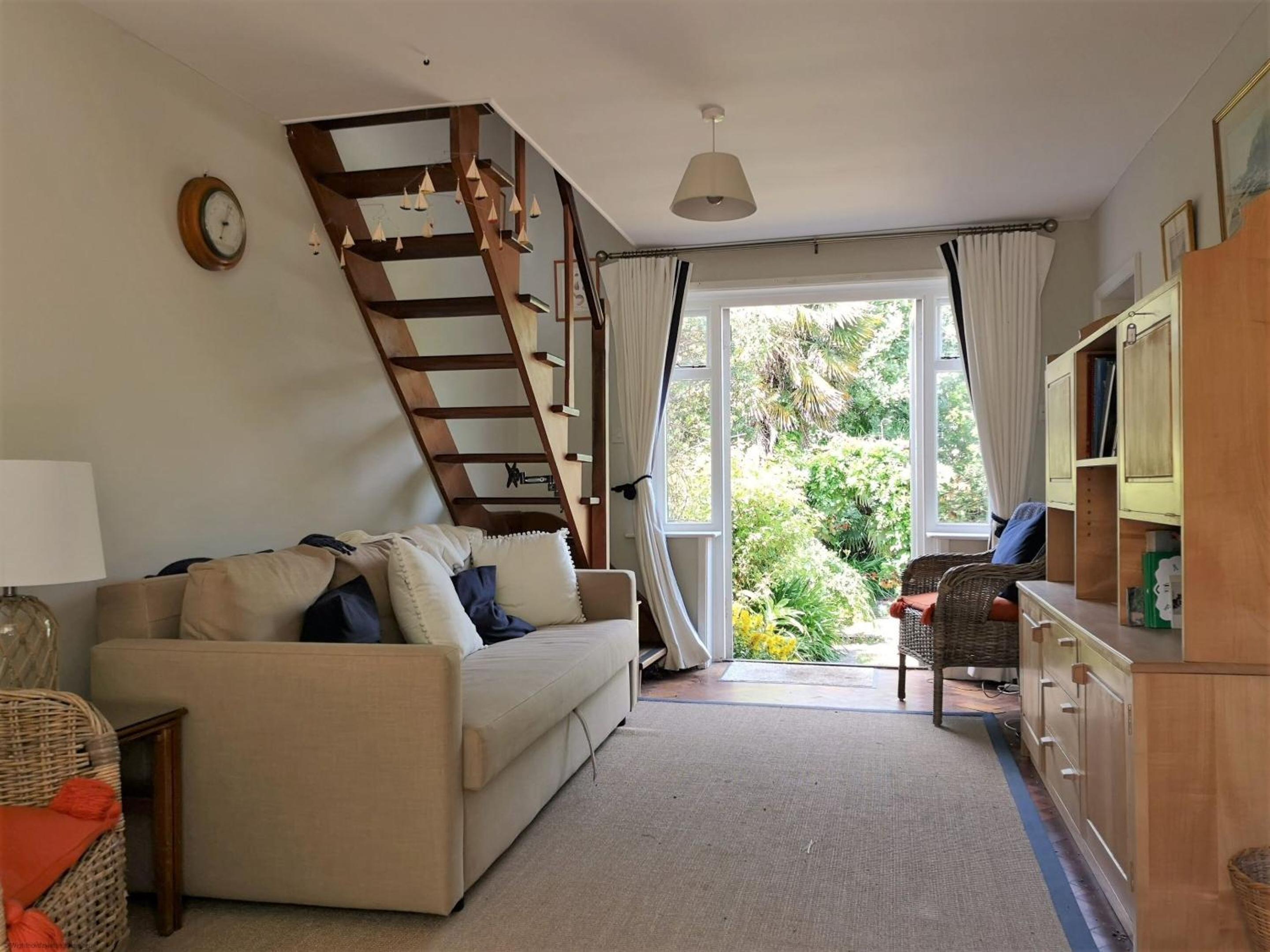 Three-Bedroom House photo 1