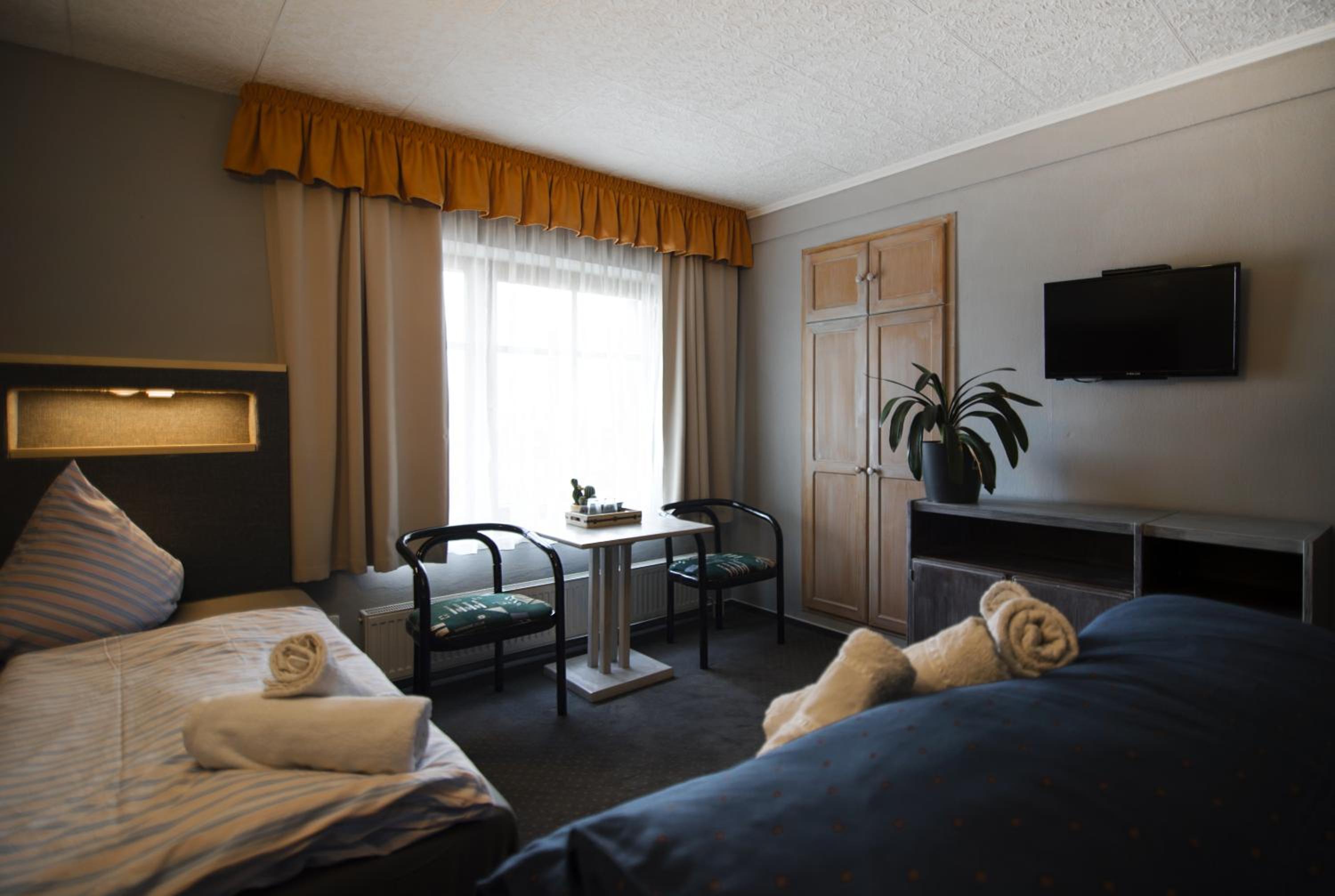 Triple Room with Mountain View
