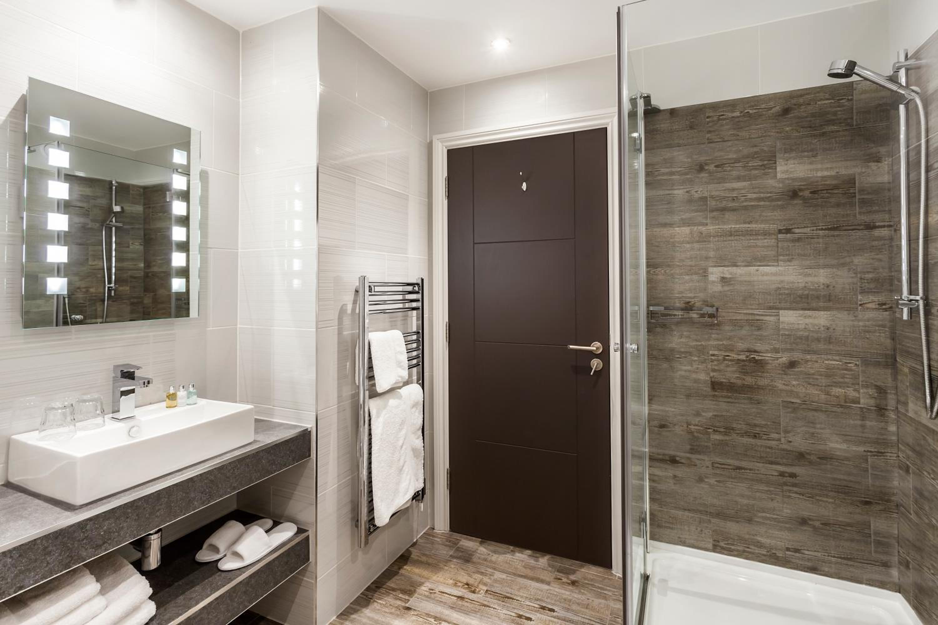 Family Suite - Photo 6