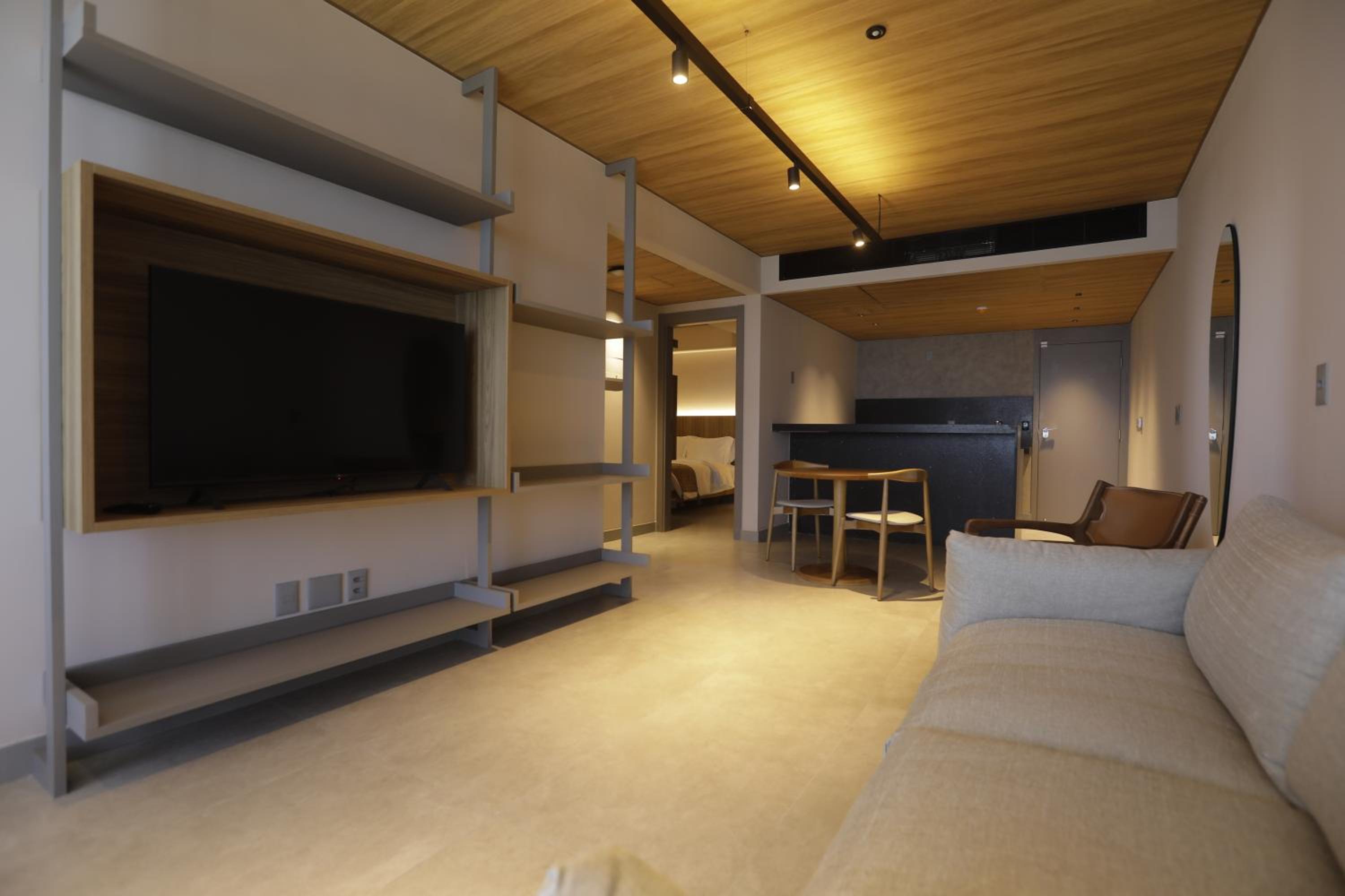 Deluxe Suite with Sea View photo 2