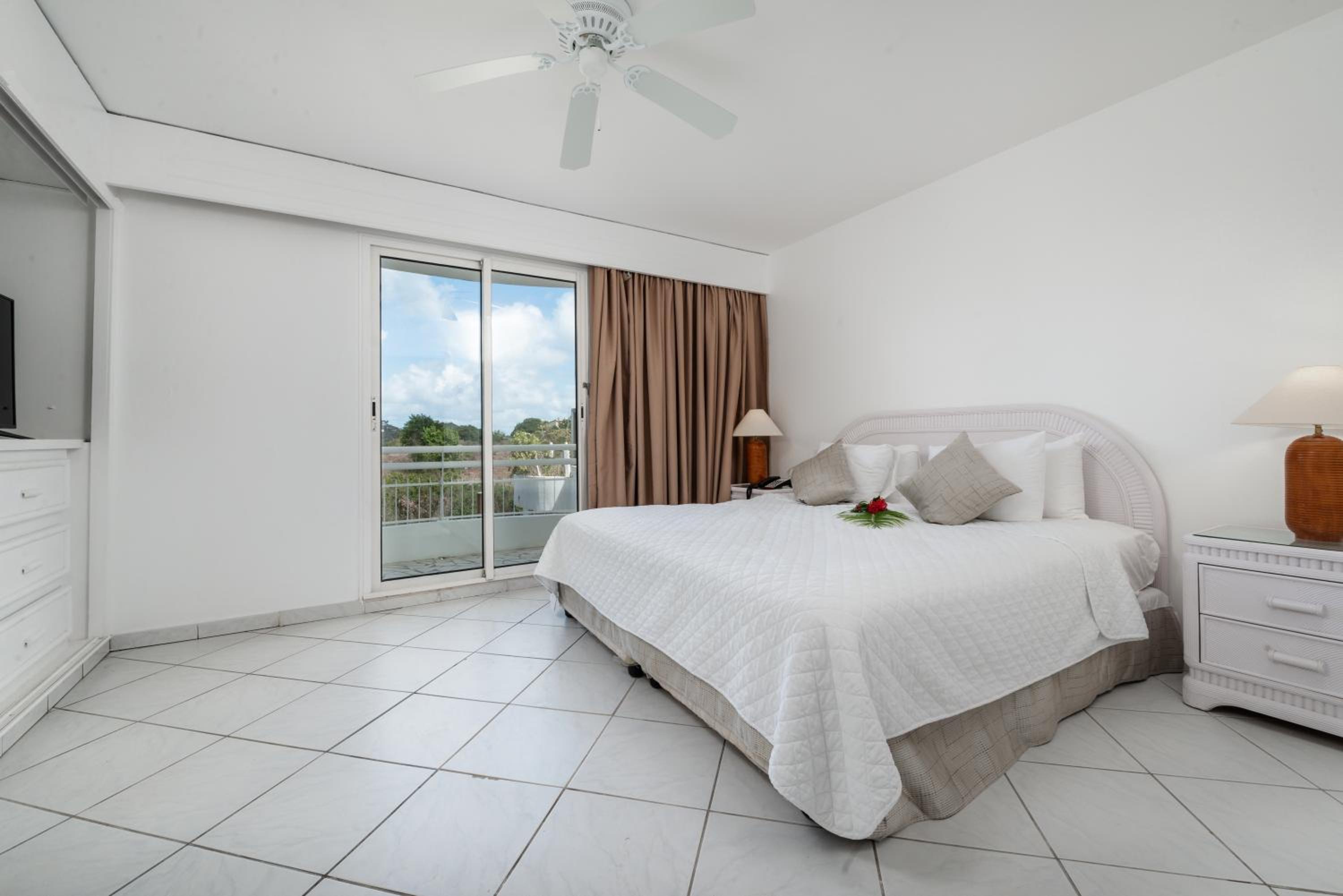 Junior Suite with Ocean View