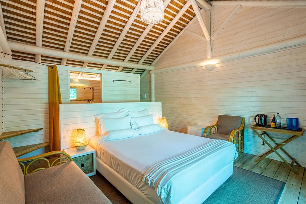 Double or Twin Room - Disability Access photo 3