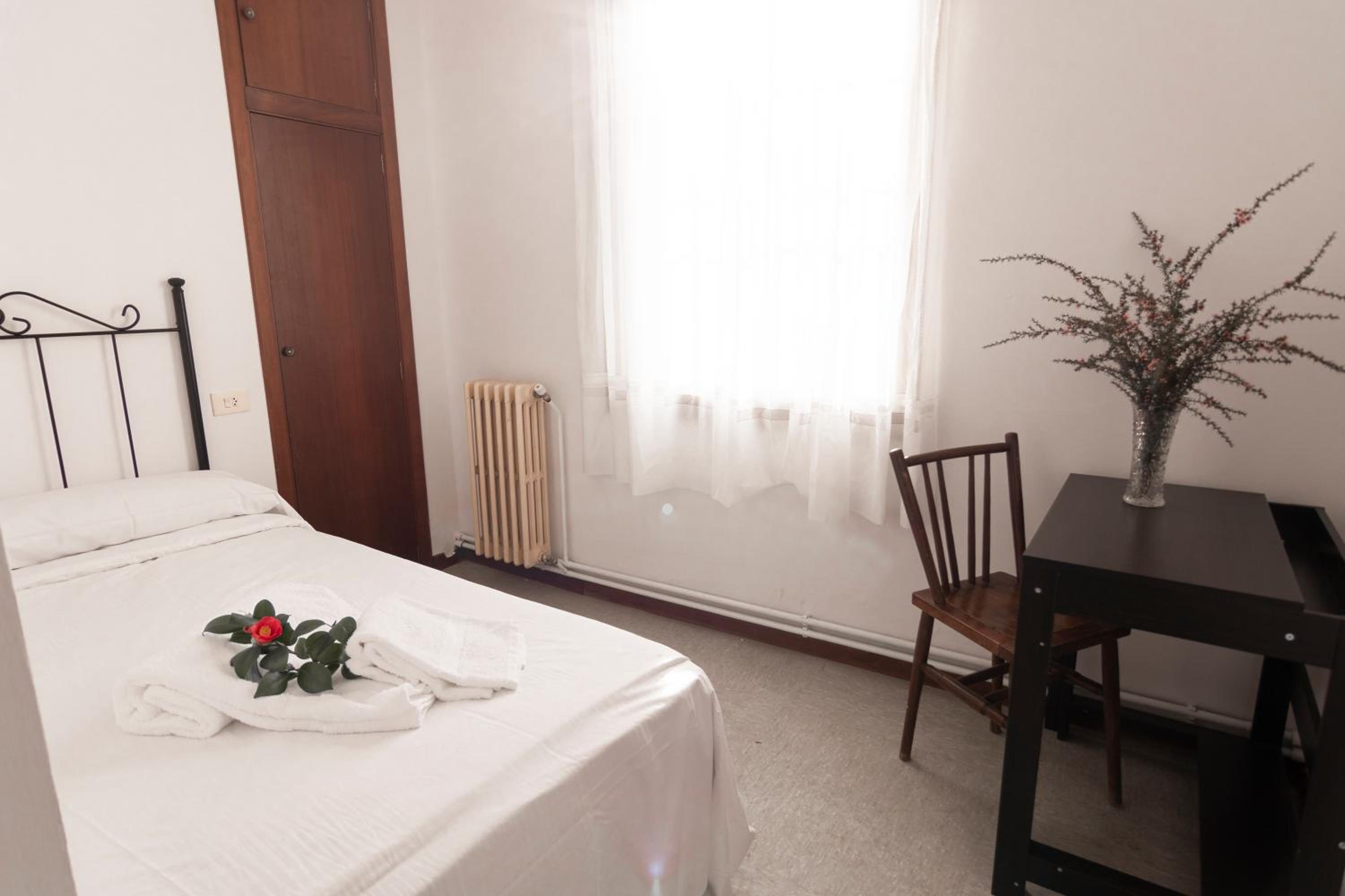 Single Room with Garden View photo 2