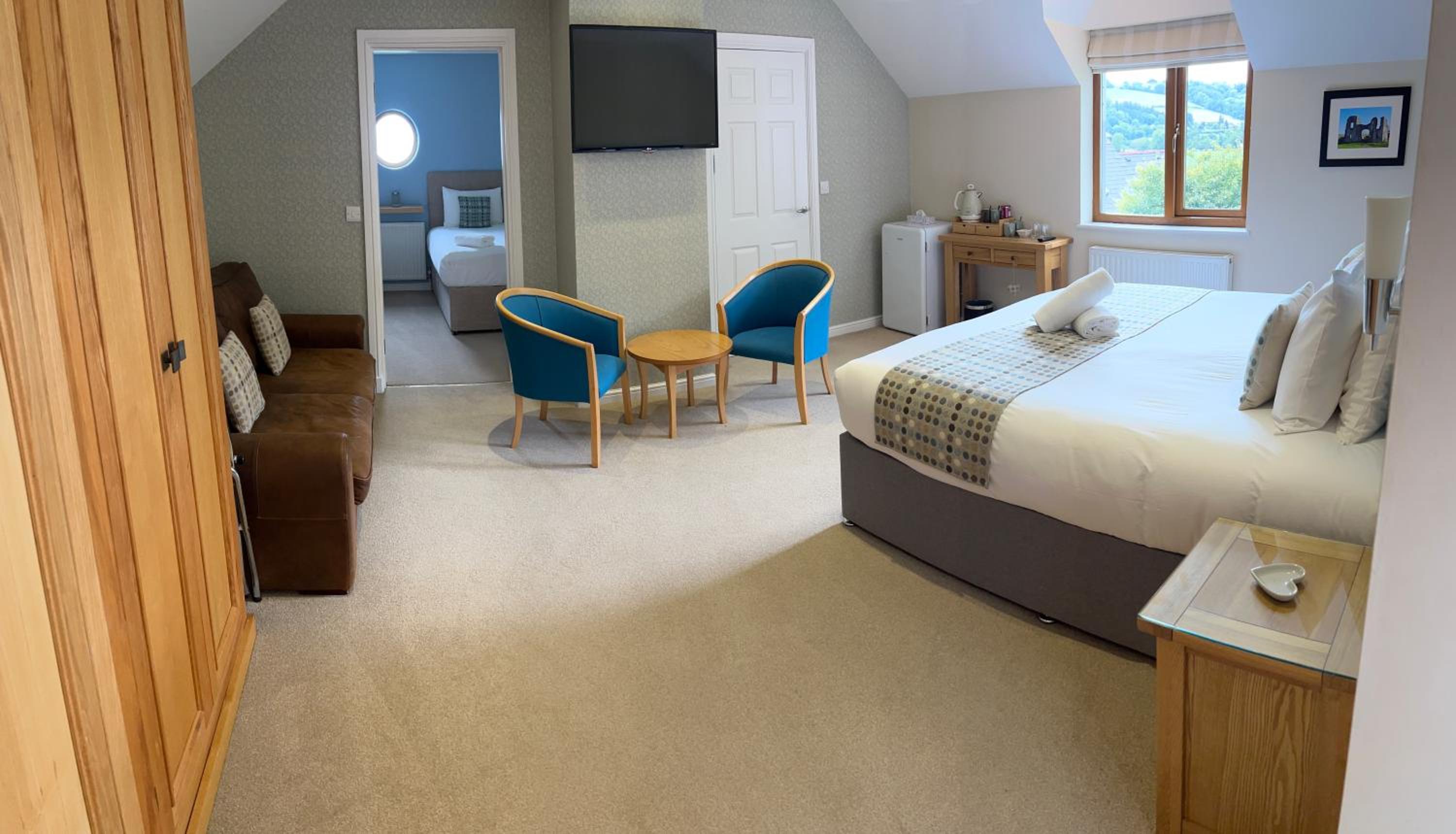 Family Room photo 1
