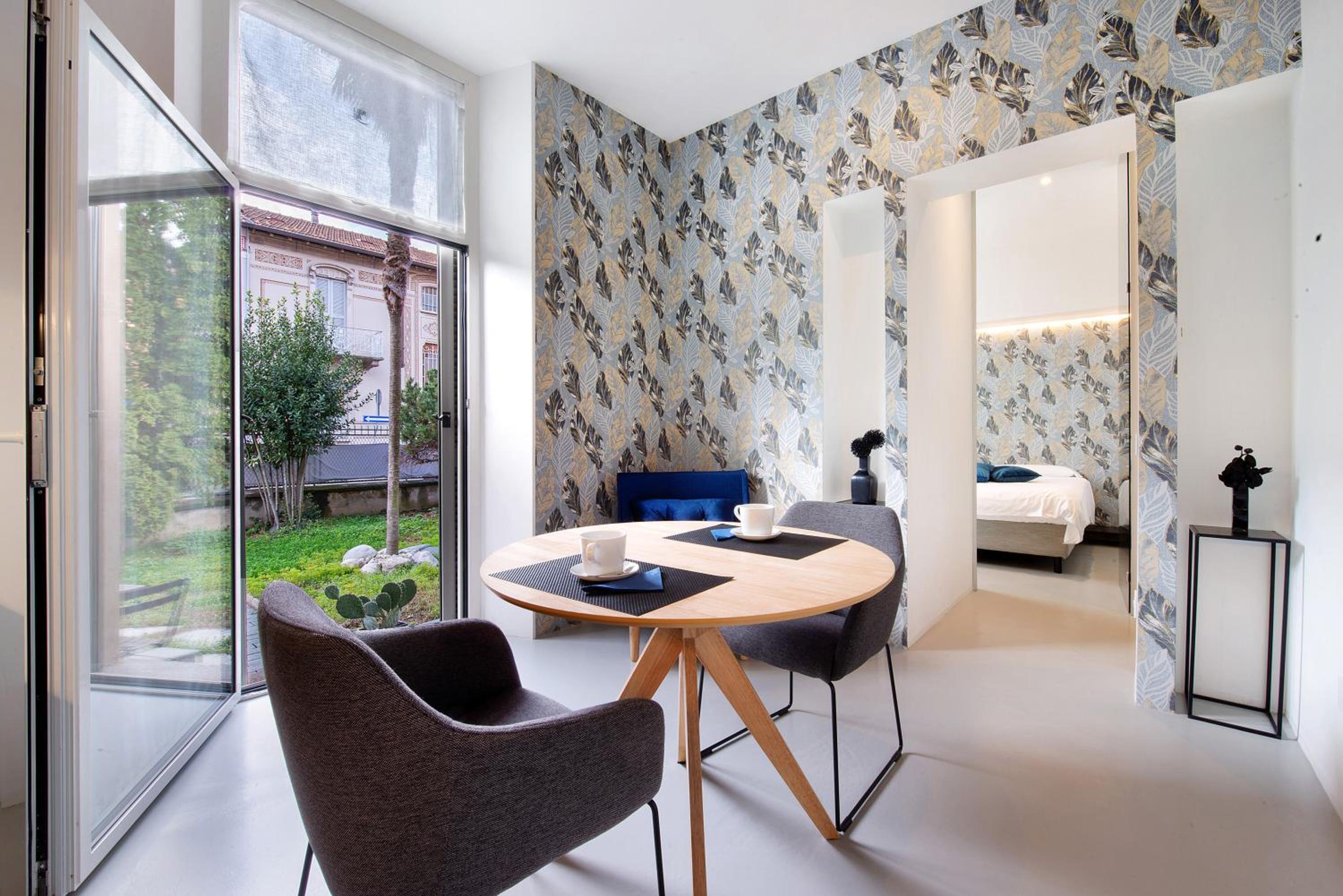 One-Bedroom Apartment with Garden View