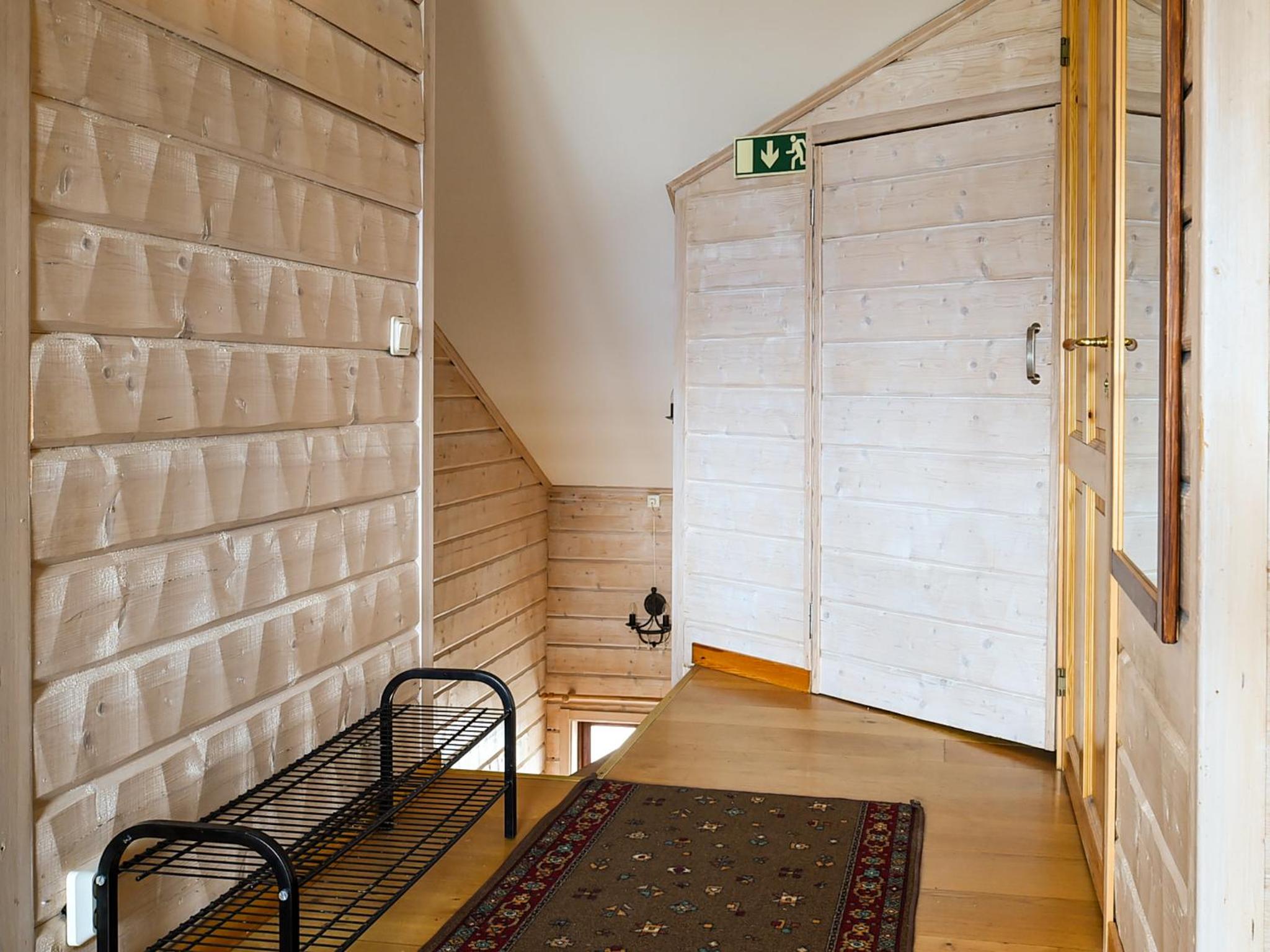 Room with double or 2 single beds in apartment with 3 bedrooms and sauna photo 3