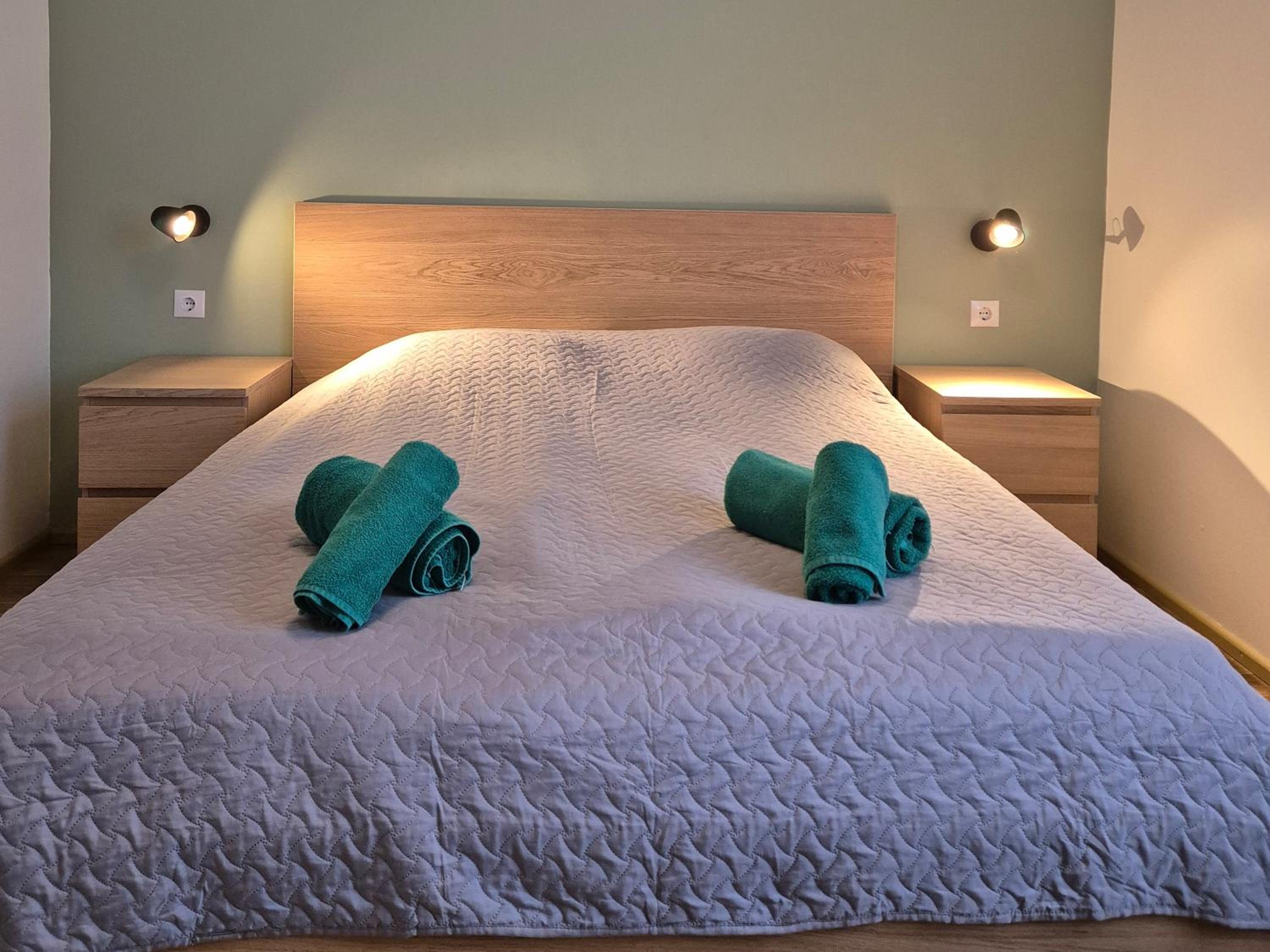 Double Room with Private Bathroom - Photo 4