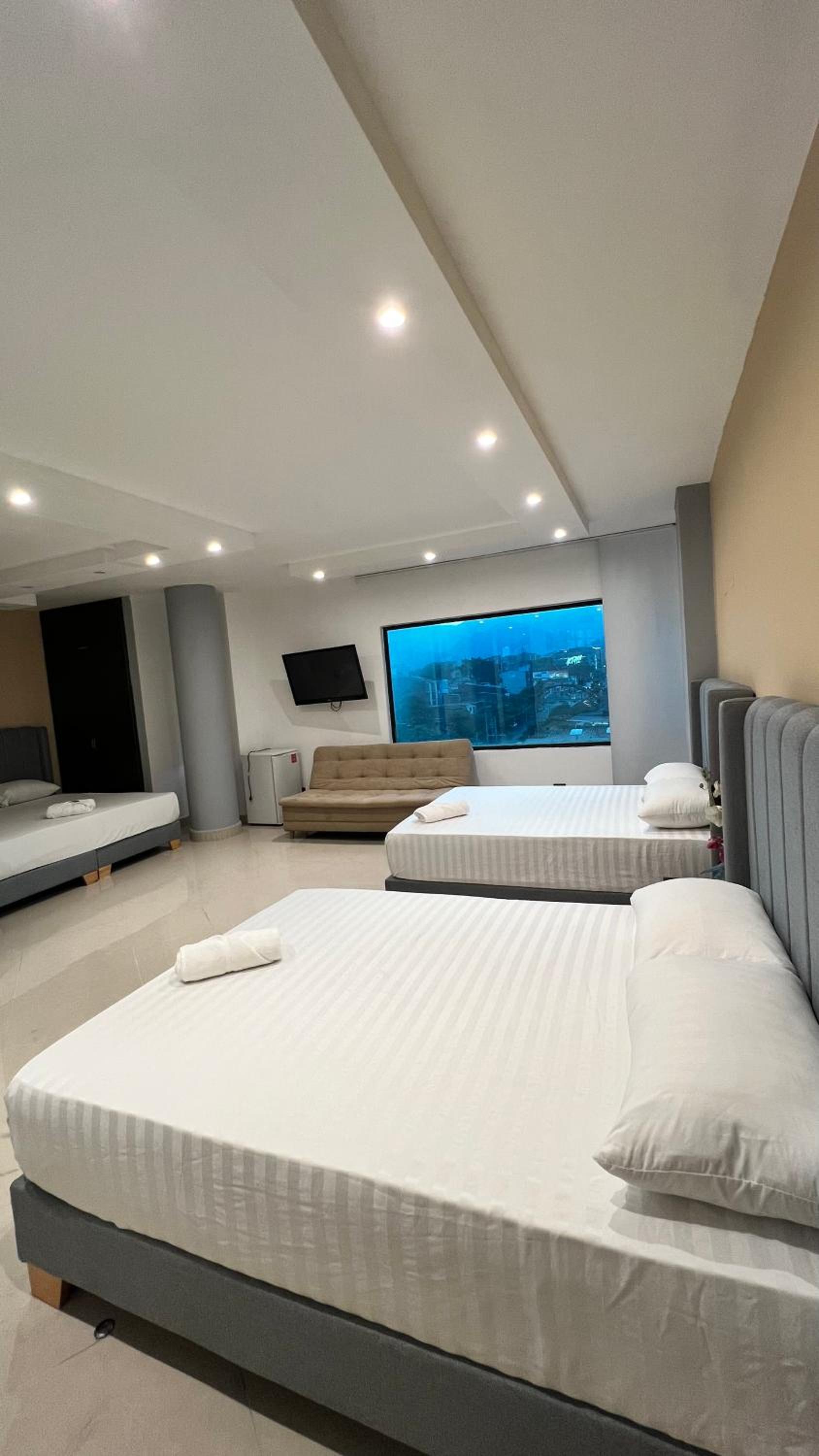 Deluxe Triple Room photo 3