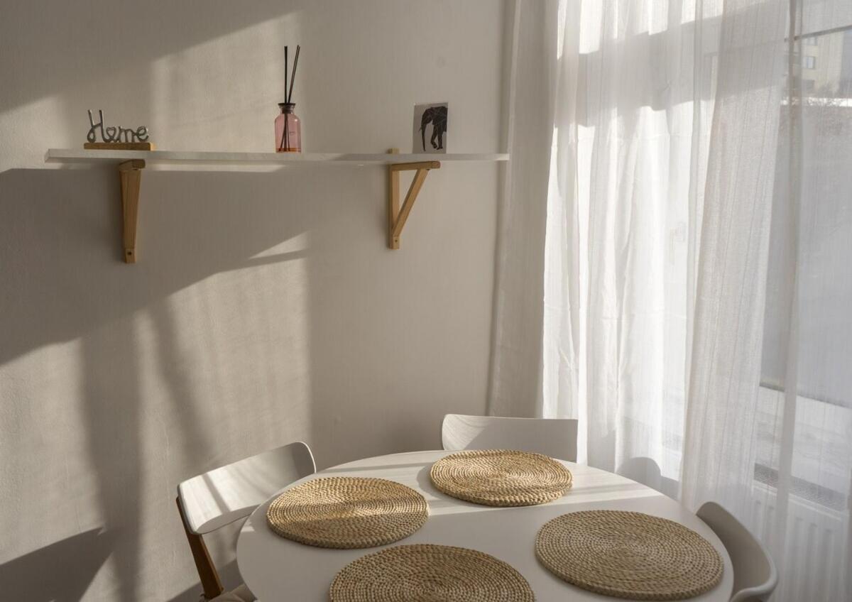 One-Bedroom Apartment photo 3