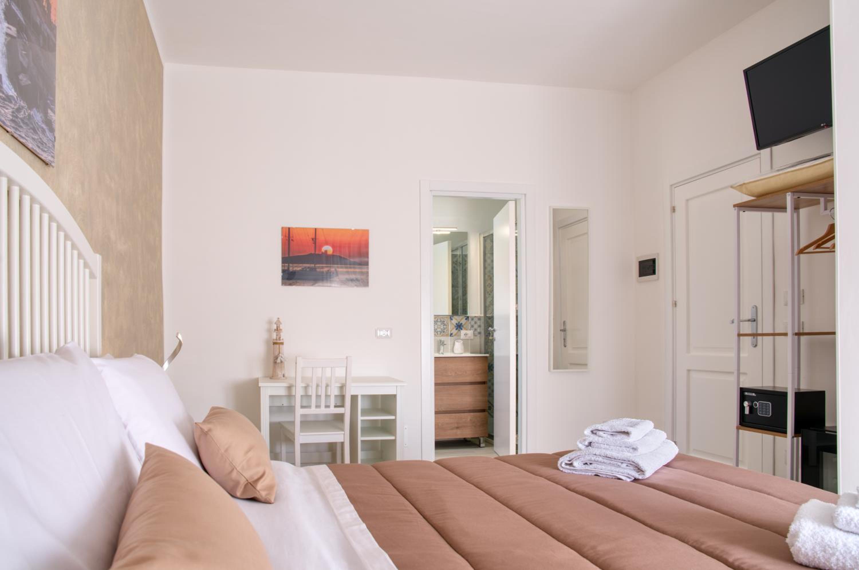 Superior Double Room photo 3