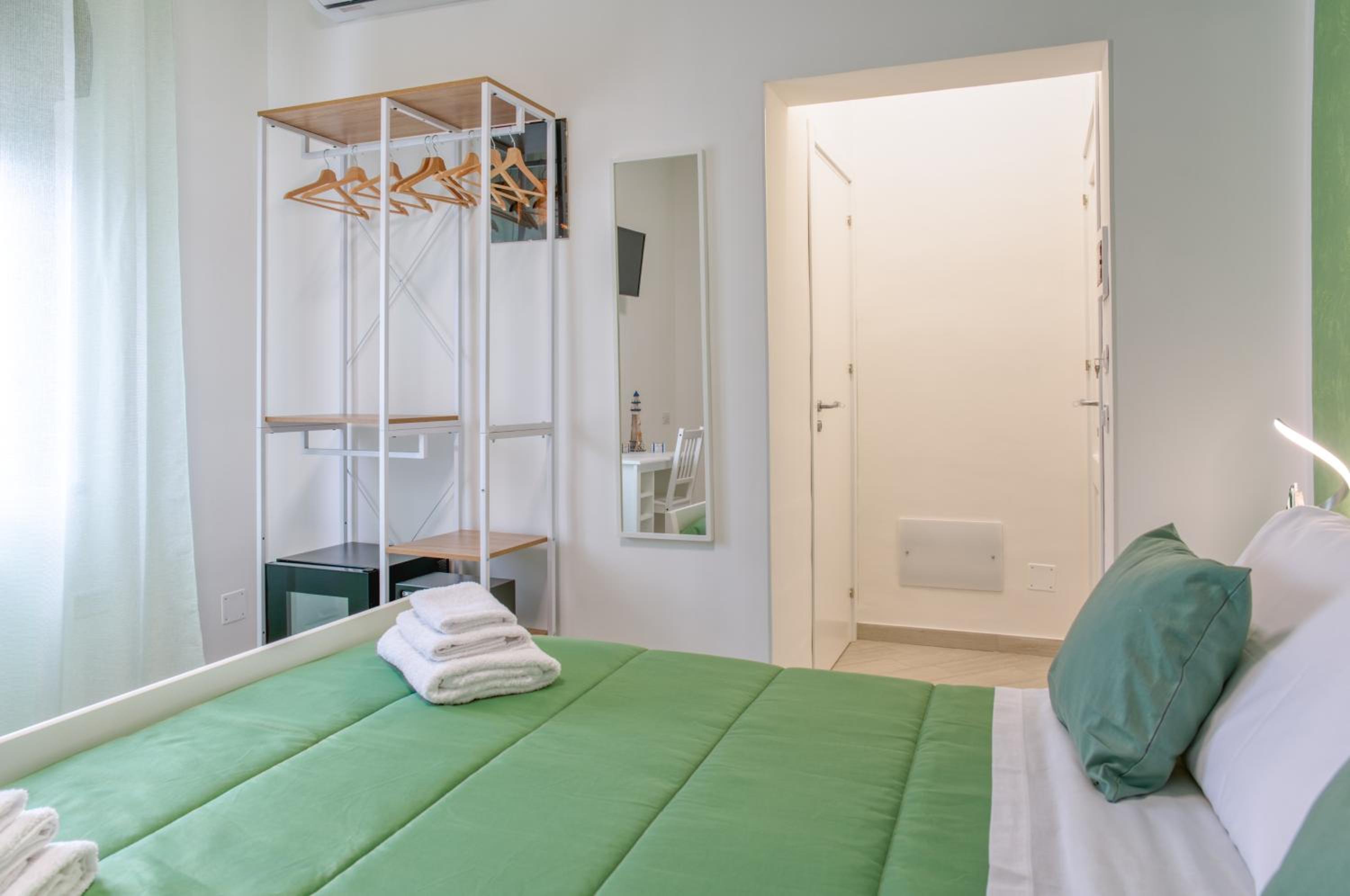 Superior Triple Room photo 3